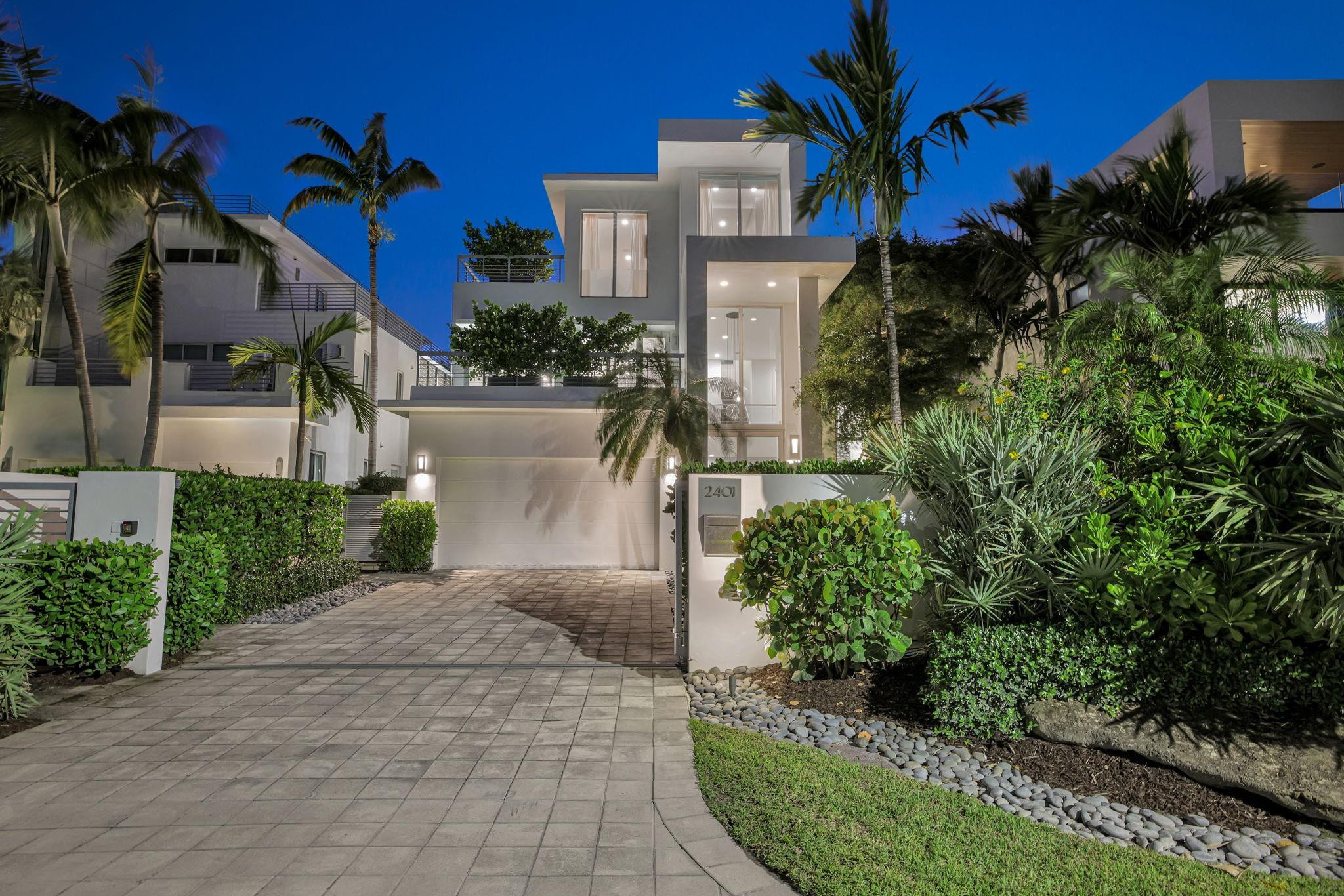 LAUDERDALE BEACH - Residential