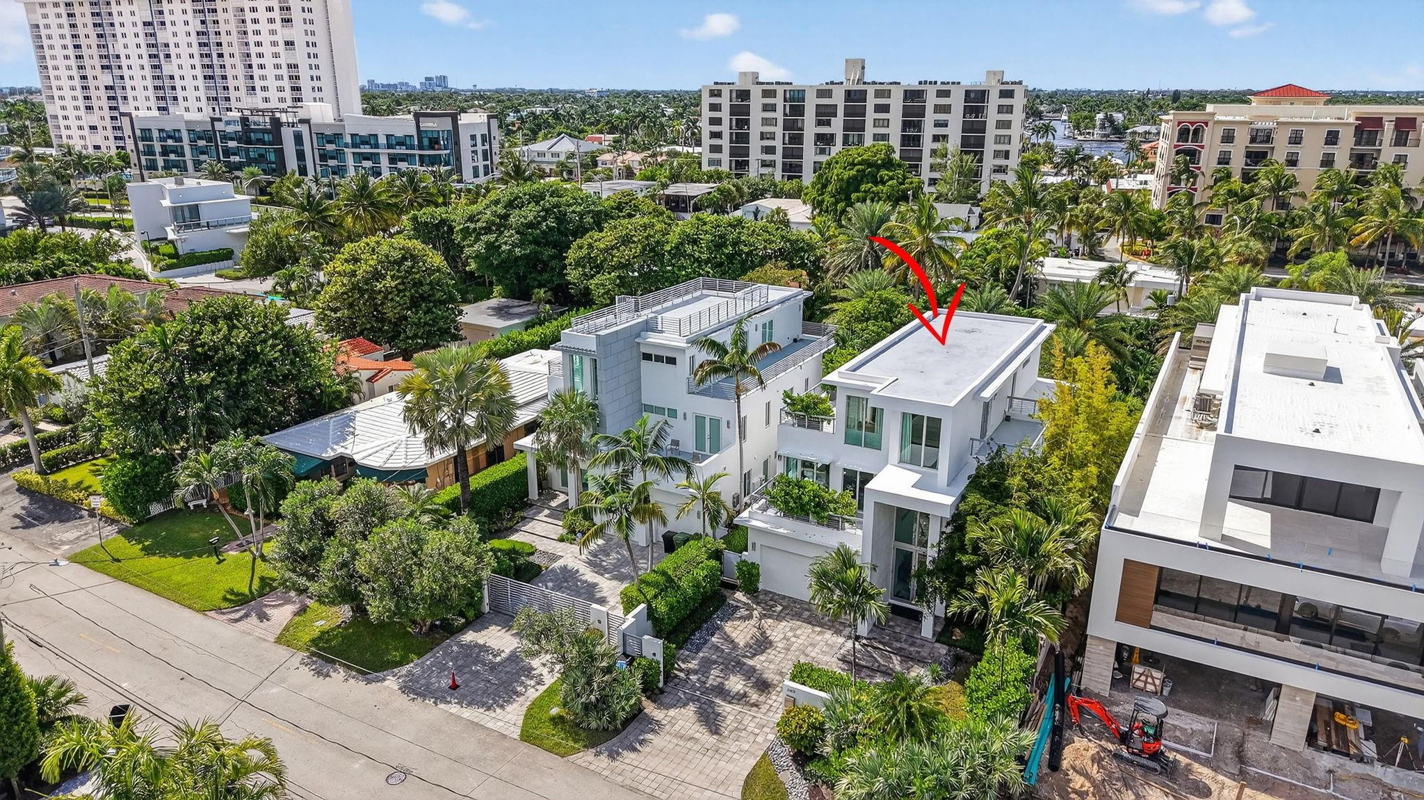 LAUDERDALE BEACH - Residential