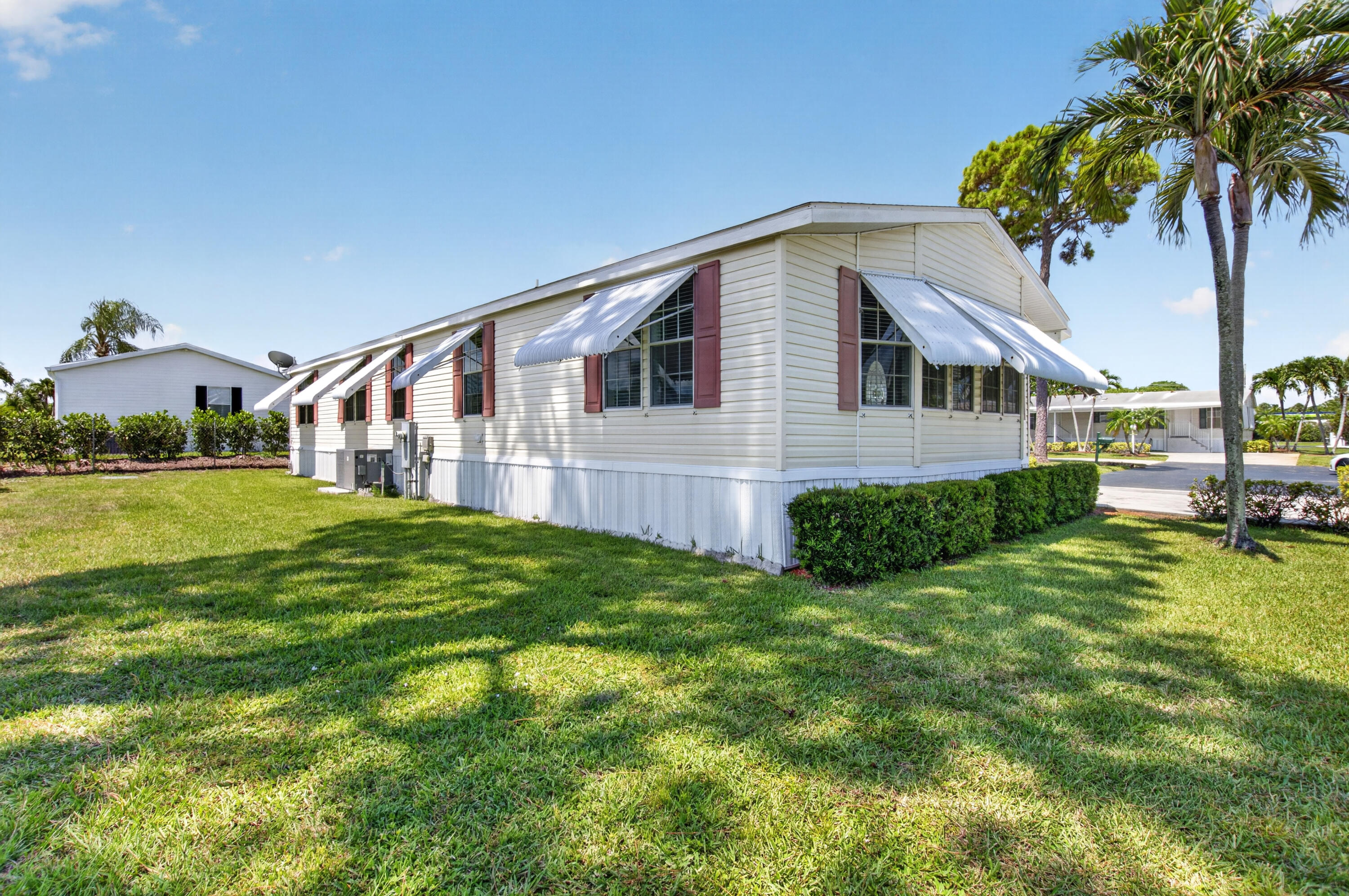 JAMAICA BAY MOBILE HOME CO OP - Residential
