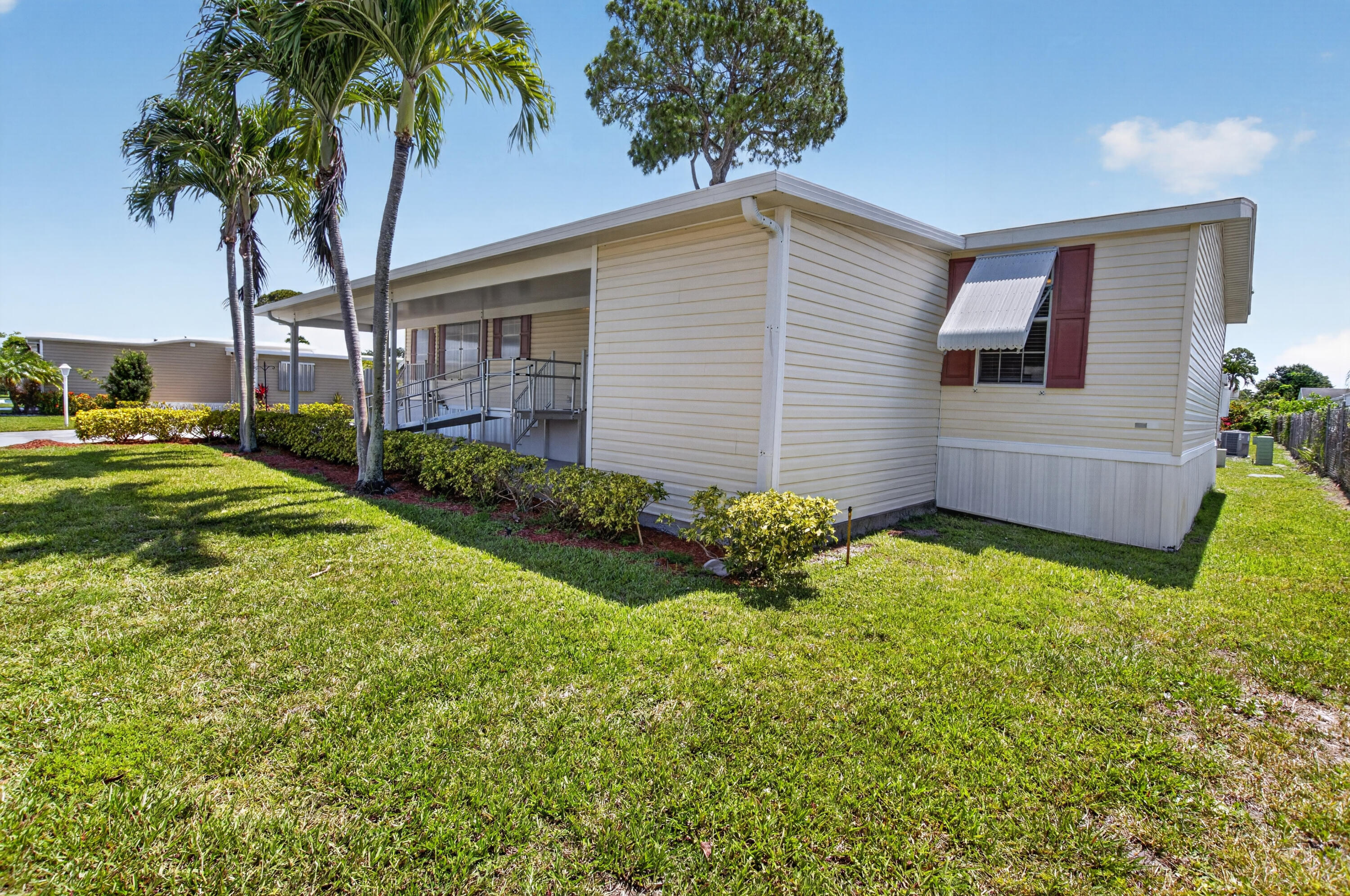 JAMAICA BAY MOBILE HOME CO OP - Residential