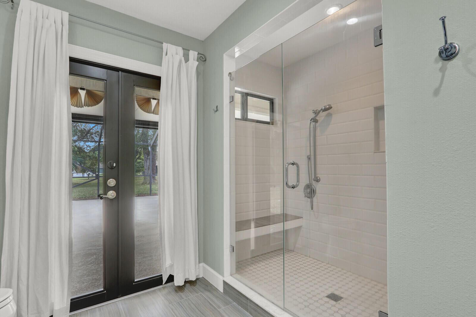 SANDPIPER BAY - Residential