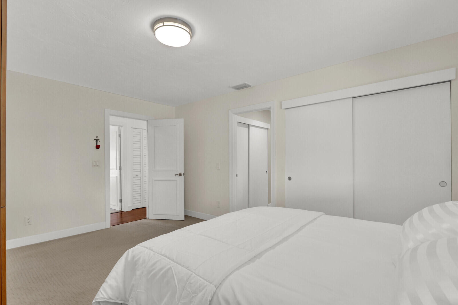 SANDPIPER BAY - Residential