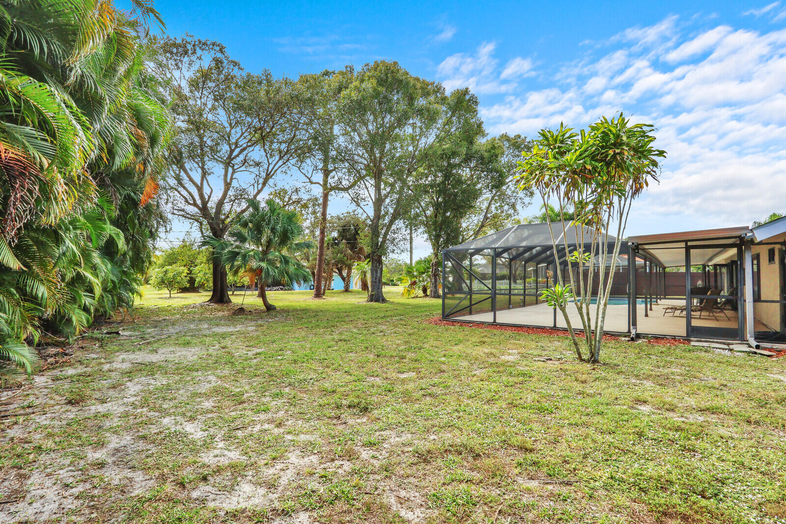 SANDPIPER BAY - Residential