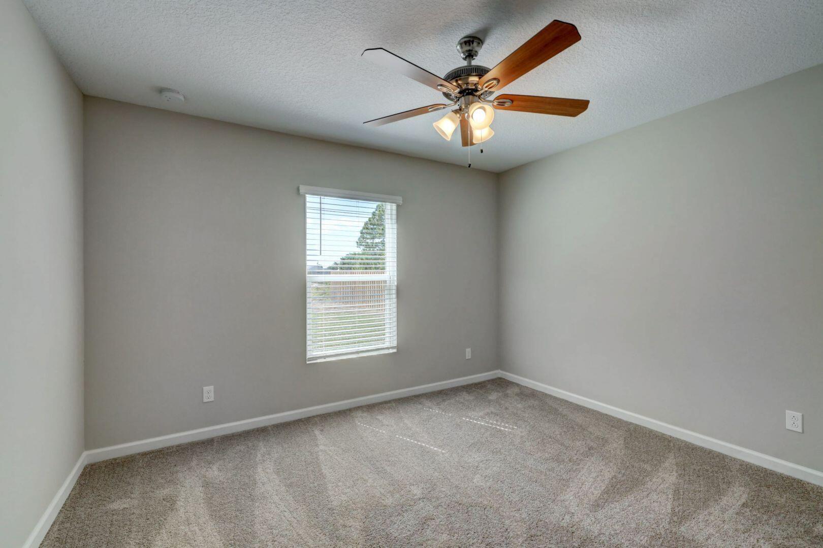 PORT ST LUCIE SECTION 48 1ST REPLAT - Residential