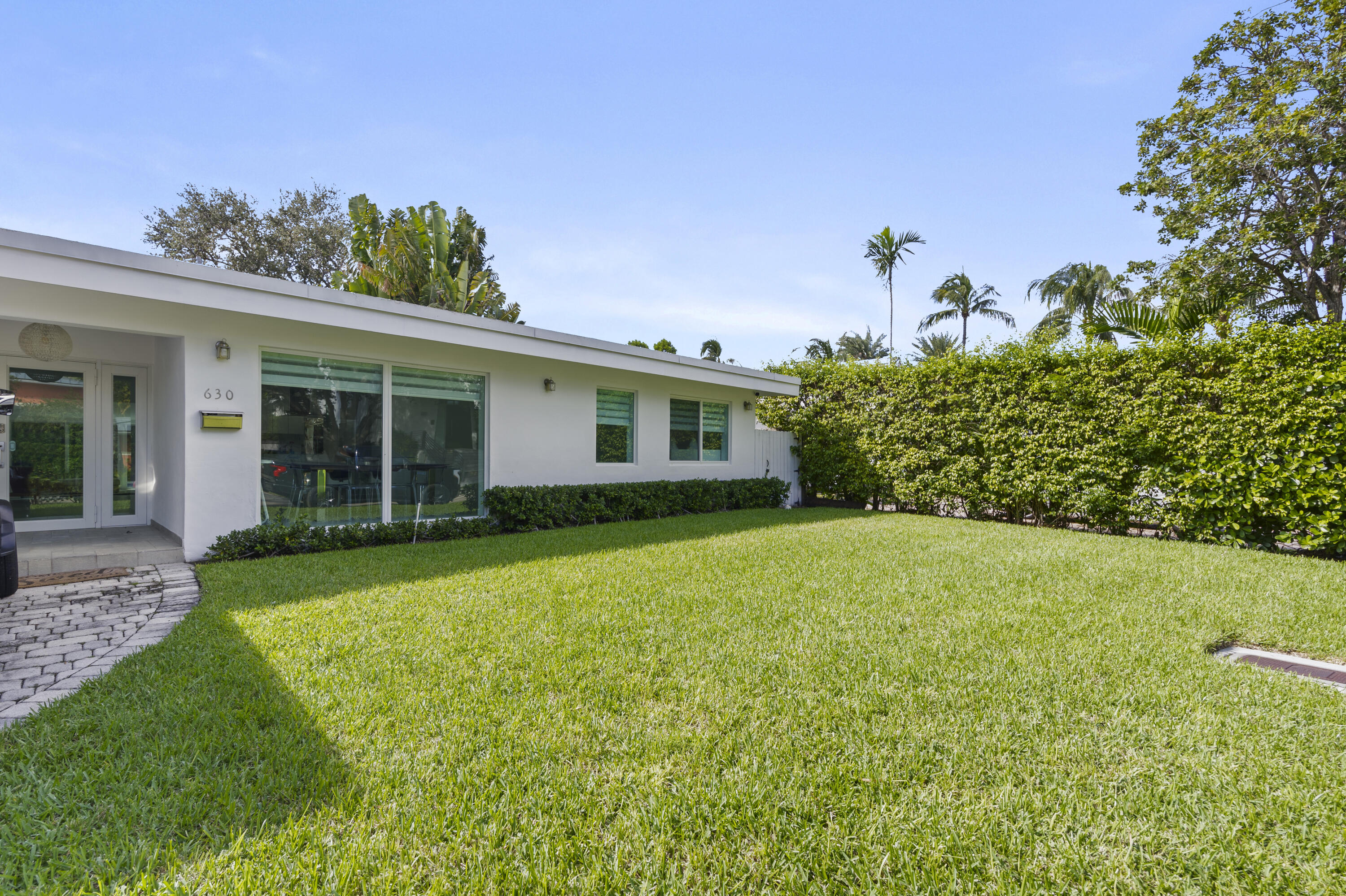 BISCAYNE KEY ESTATES - Residential Lease