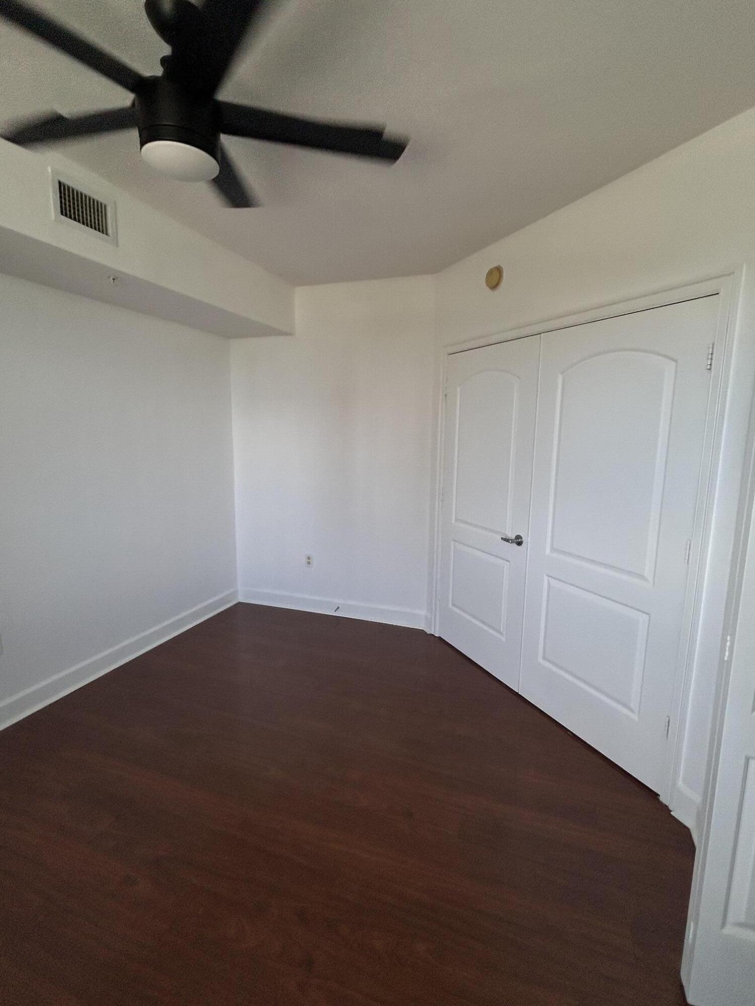 RADIUS CONDO - Residential Lease