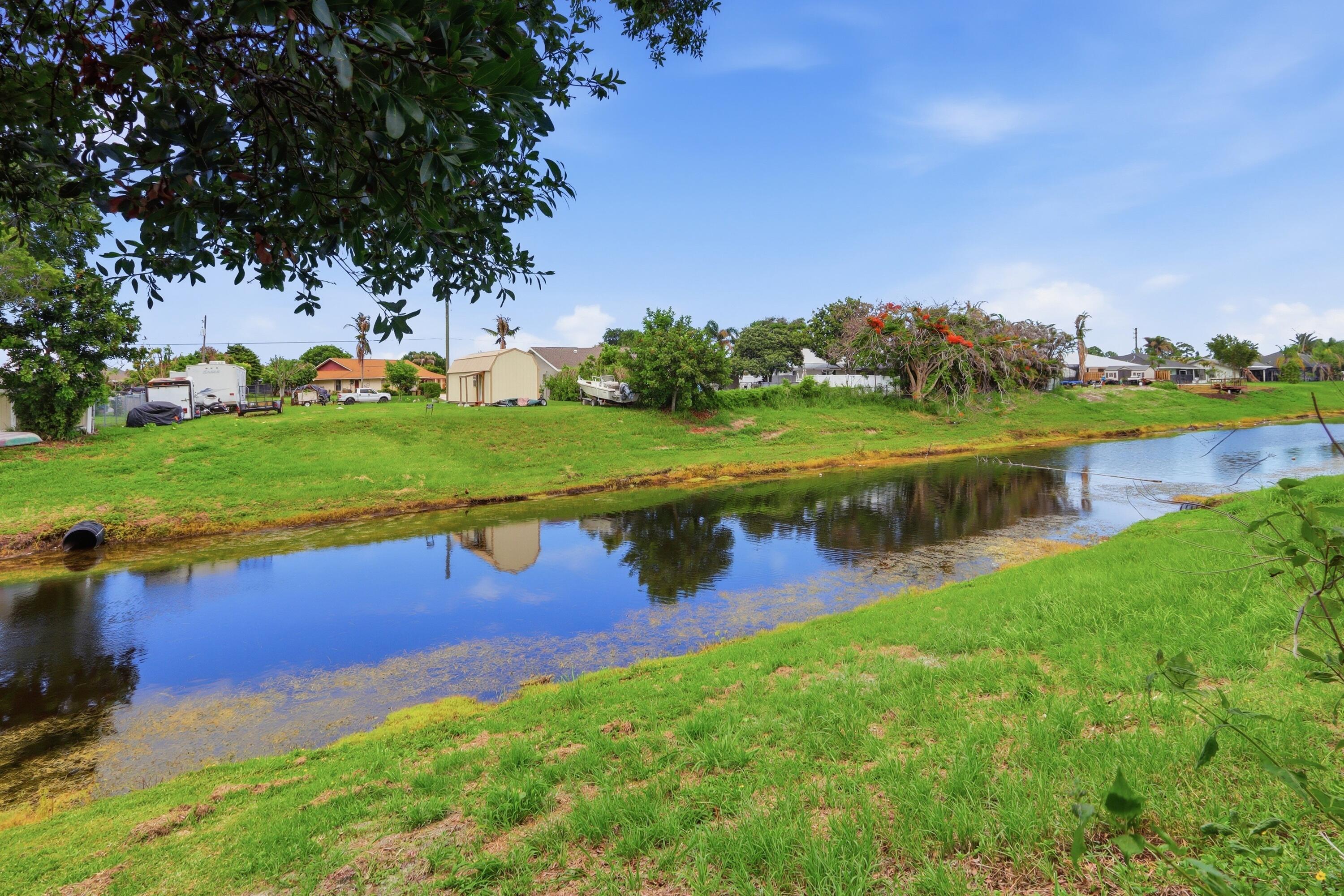 PORT ST LUCIE SECTION 13 - Residential