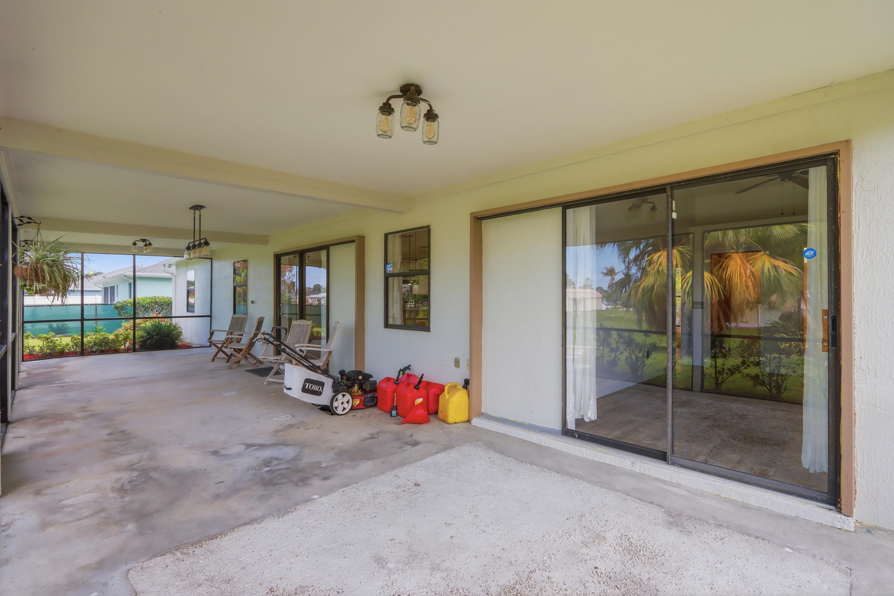 PORT ST LUCIE SECTION 13 - Residential