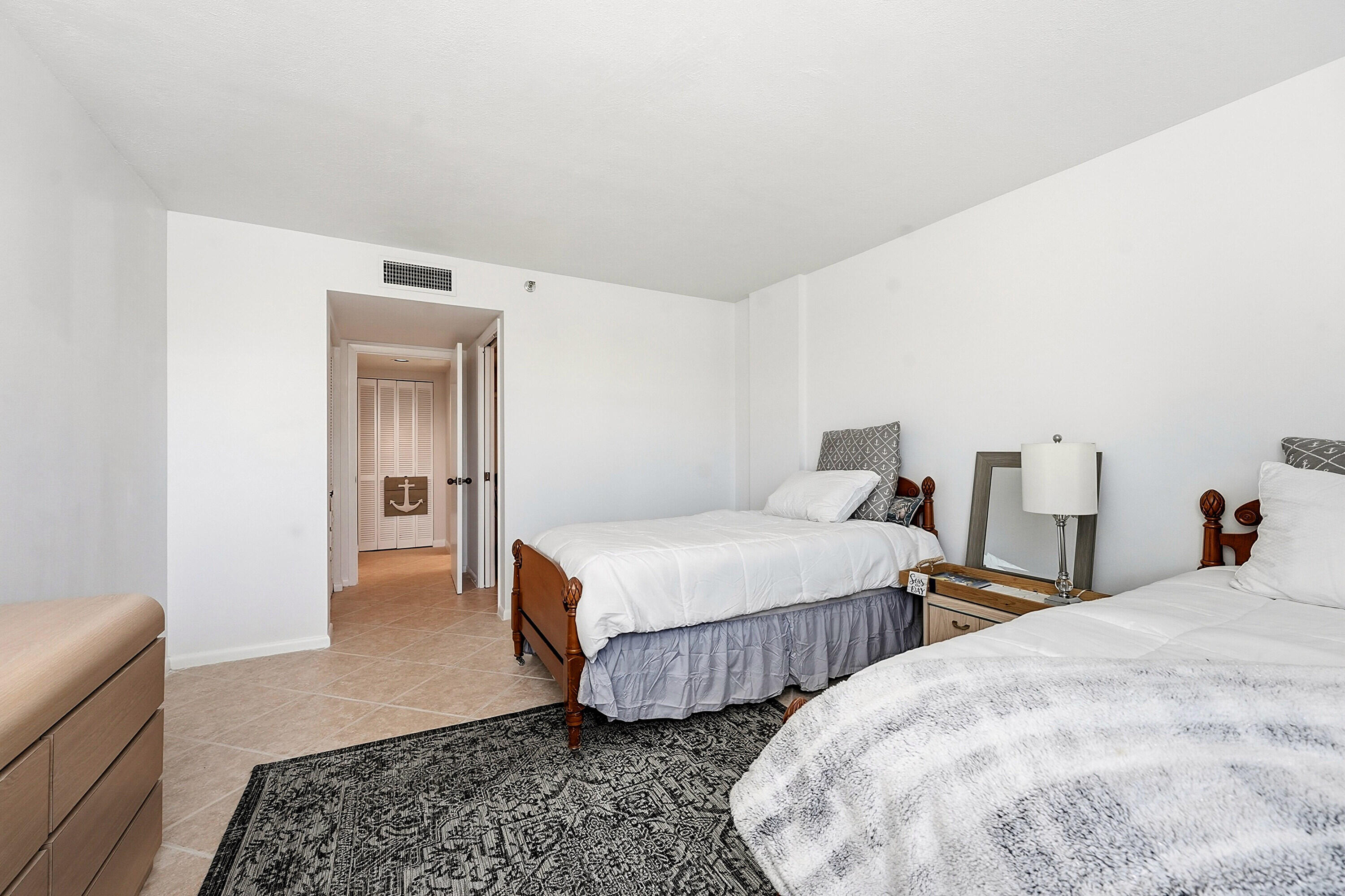 BARCLAY BEACH CLUB PHASE 1, A CONDOMINIUM - Residential