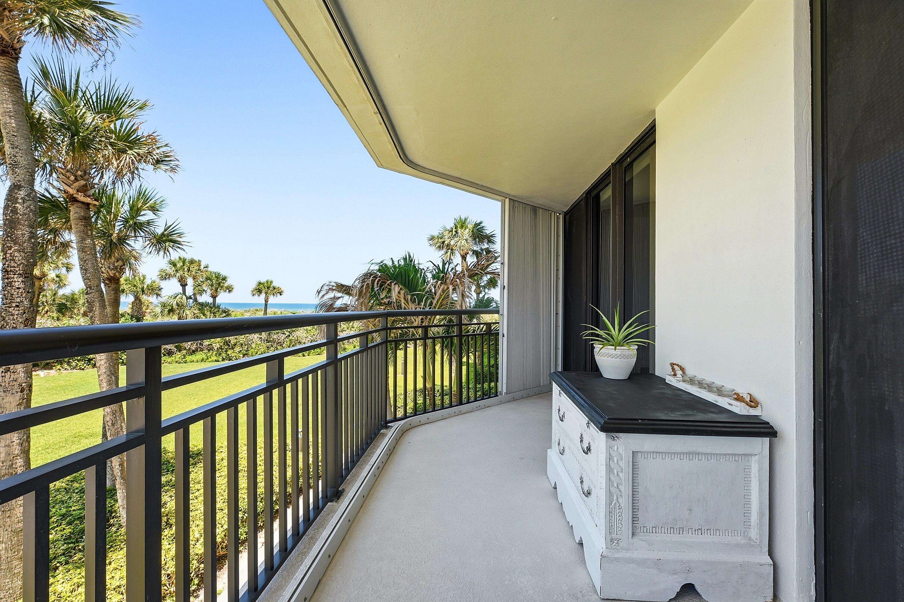BARCLAY BEACH CLUB PHASE 1, A CONDOMINIUM - Residential