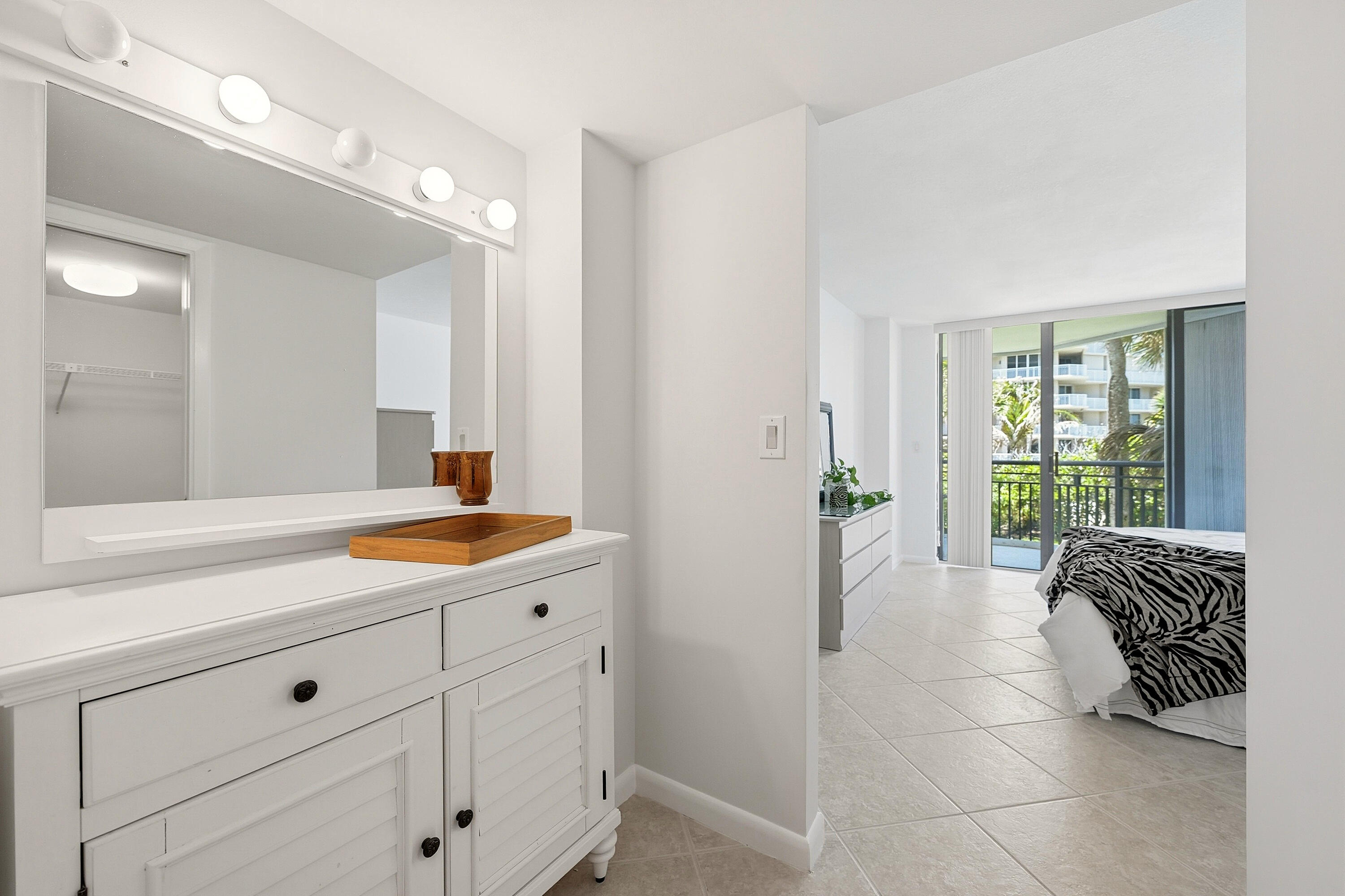 BARCLAY BEACH CLUB PHASE 1, A CONDOMINIUM - Residential