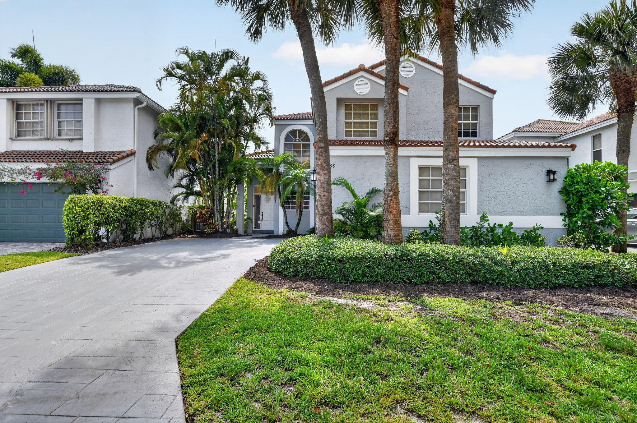 LA VIDA - Residential