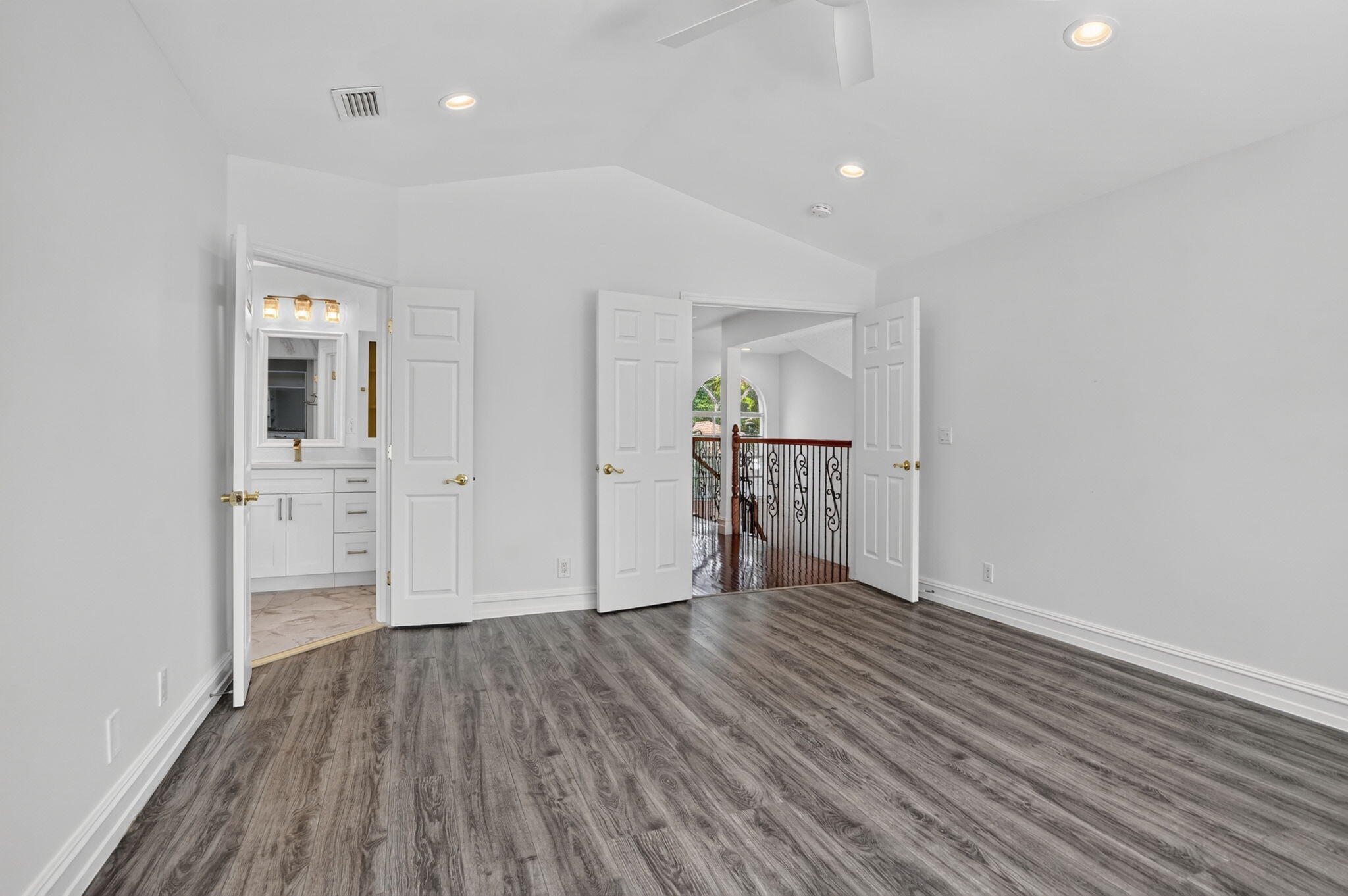 LA VIDA - Residential