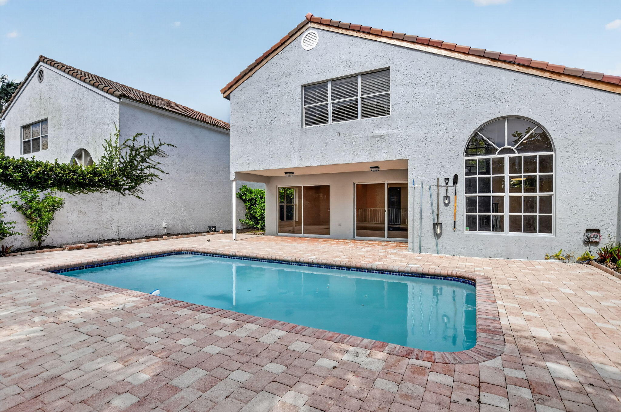 LA VIDA - Residential