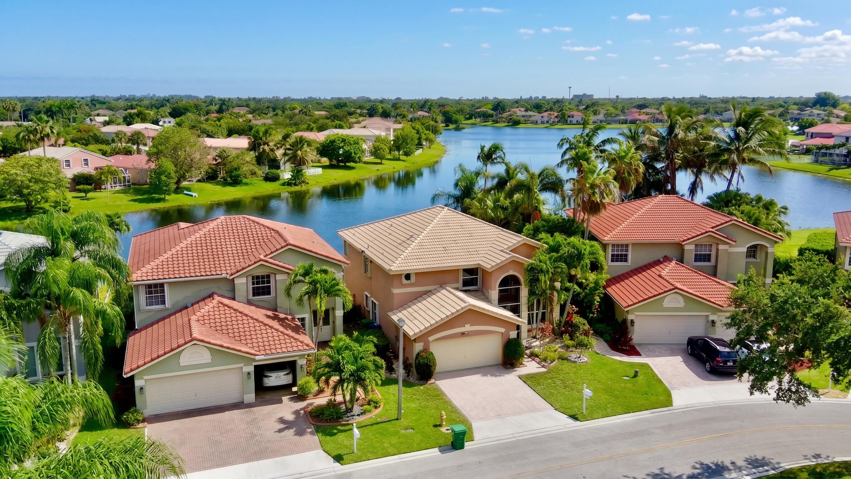 WYNDHAM LAKES NORTH - Residential