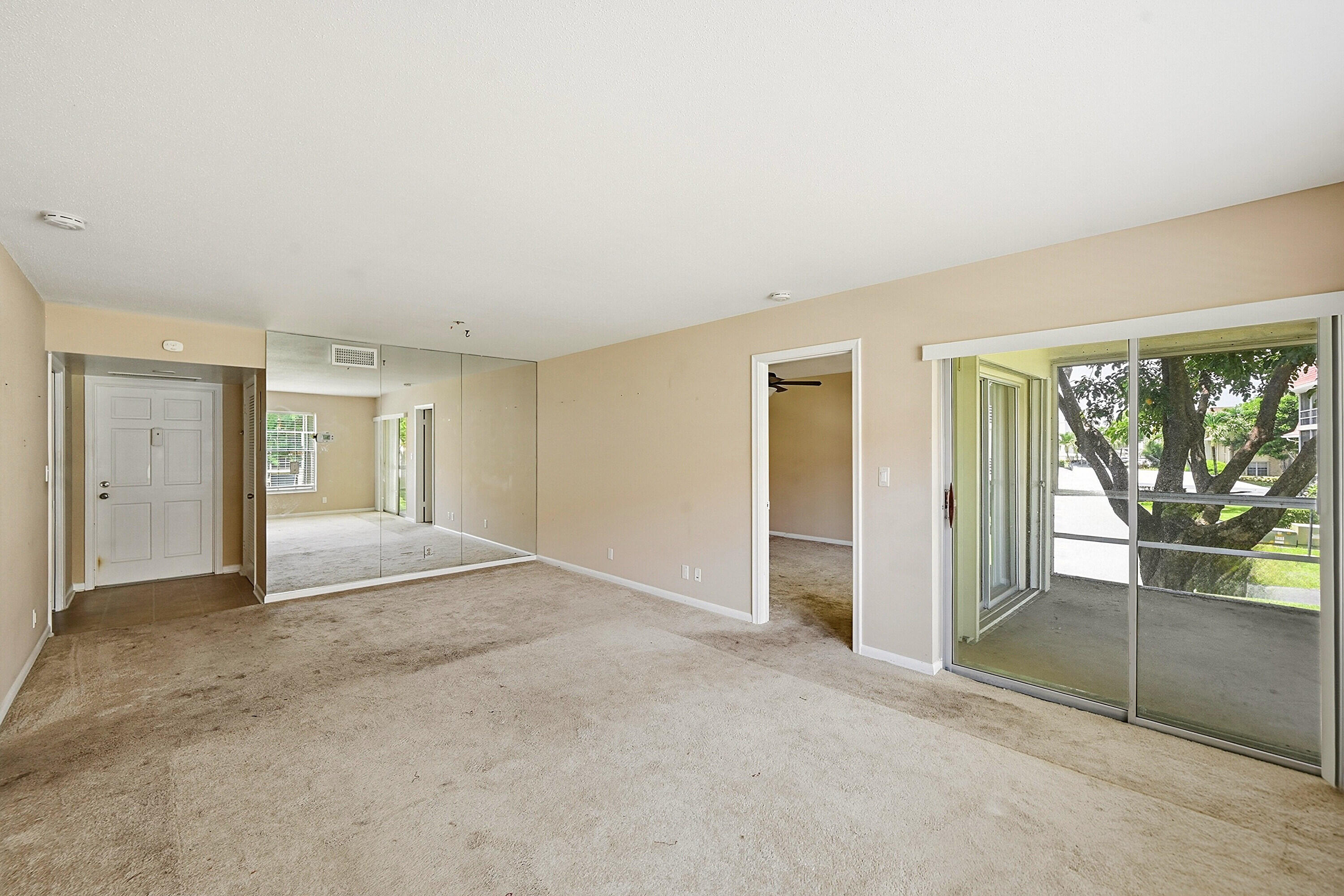 TAMBERLANE 4 CONDO - Residential