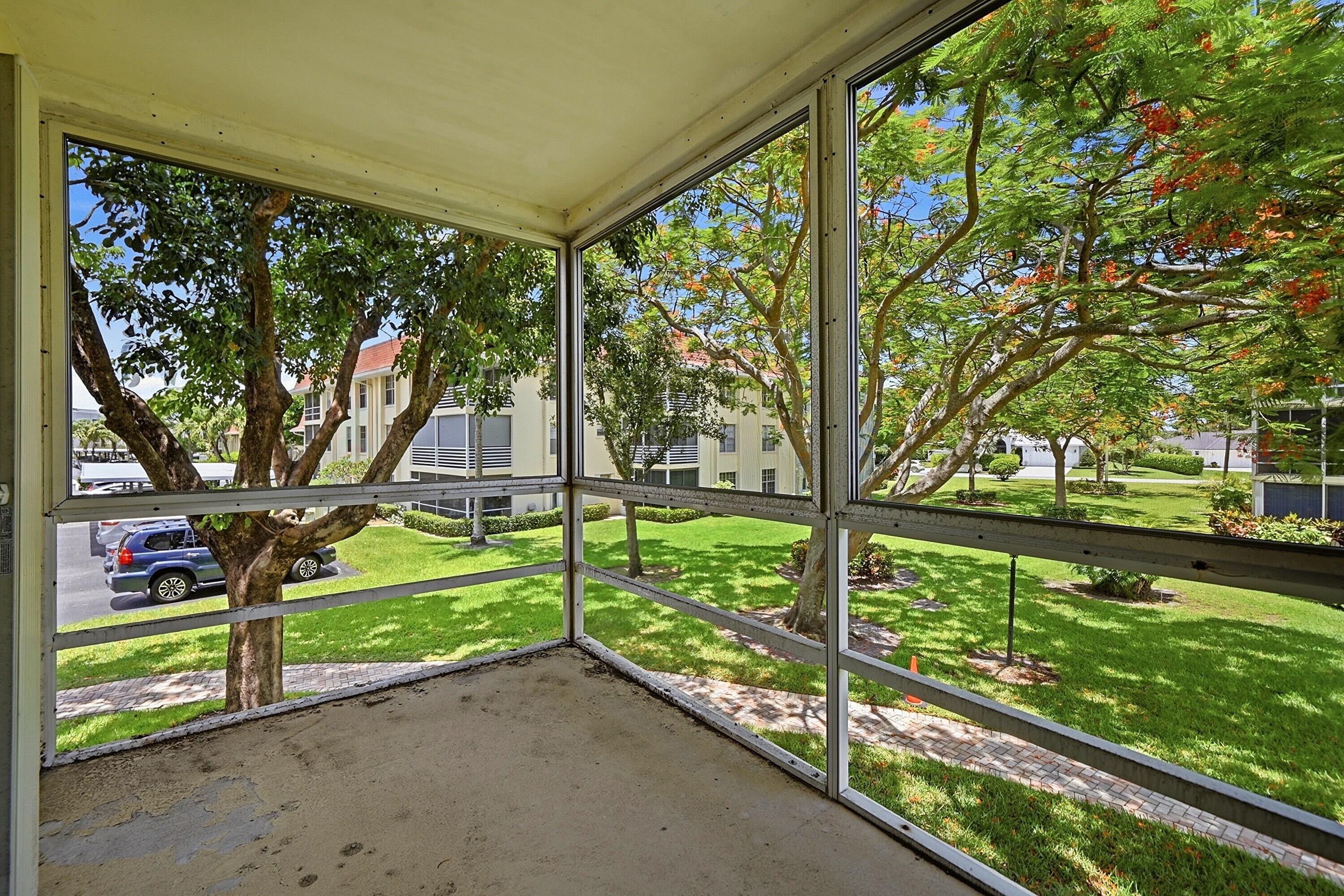 TAMBERLANE 4 CONDO - Residential