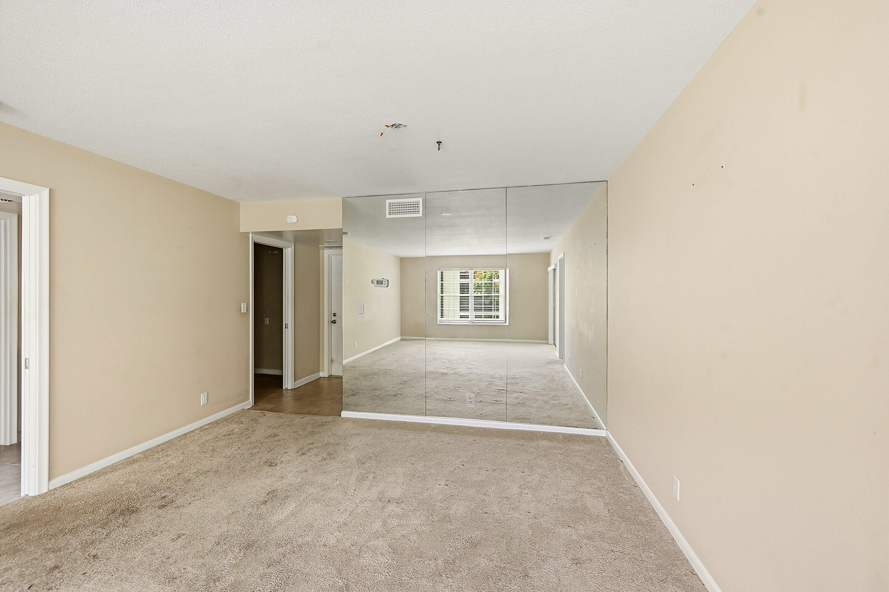 TAMBERLANE 4 CONDO - Residential
