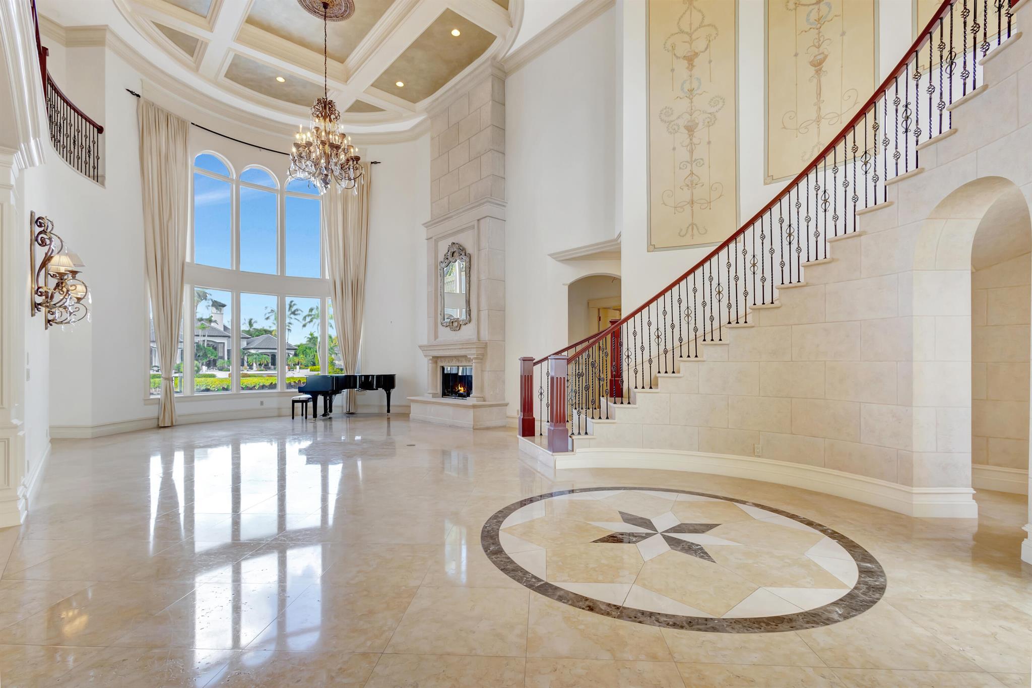 ADMIRALS COVE - Residential