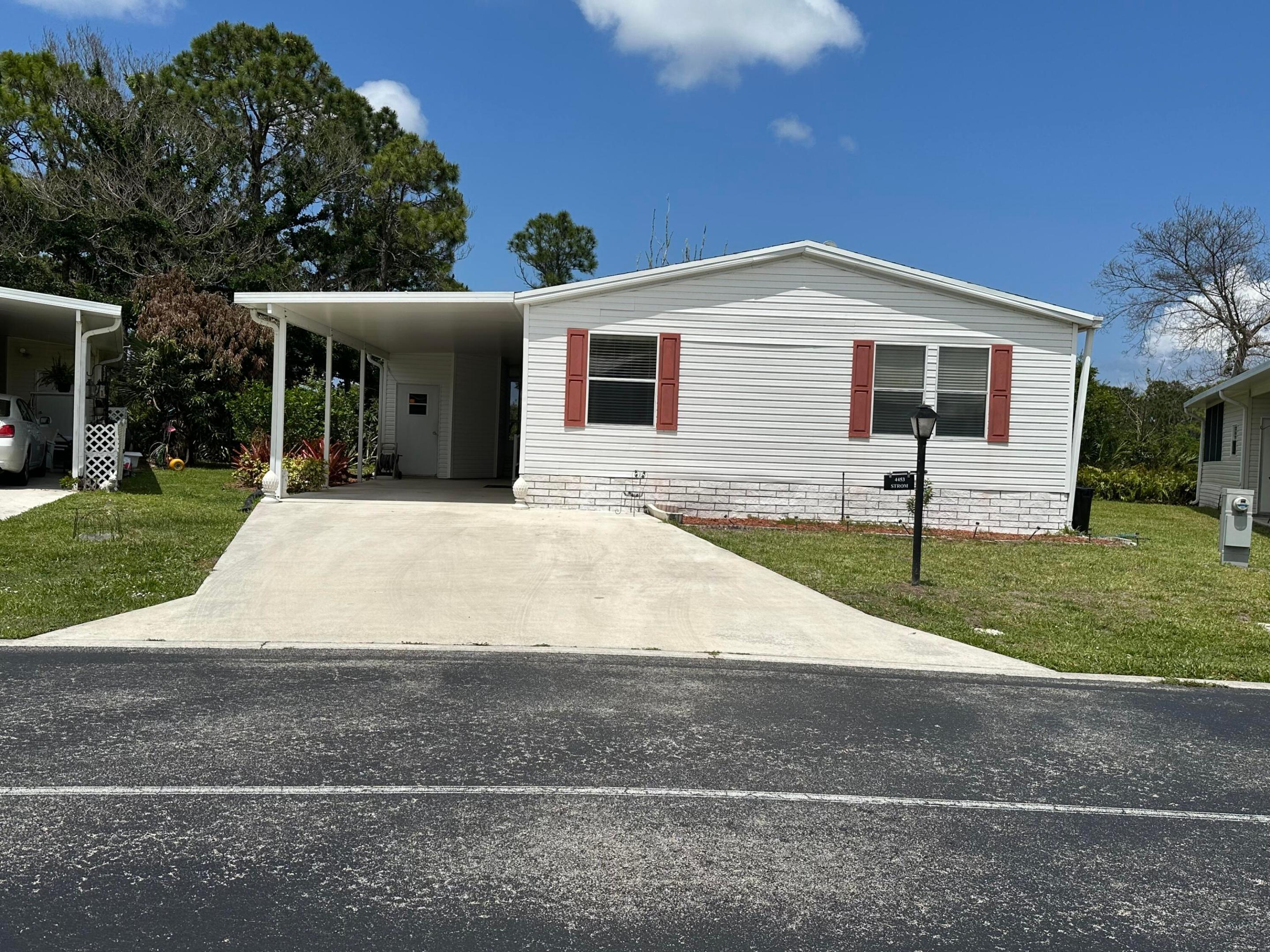 Pinelake Gardens & Estates - Residential