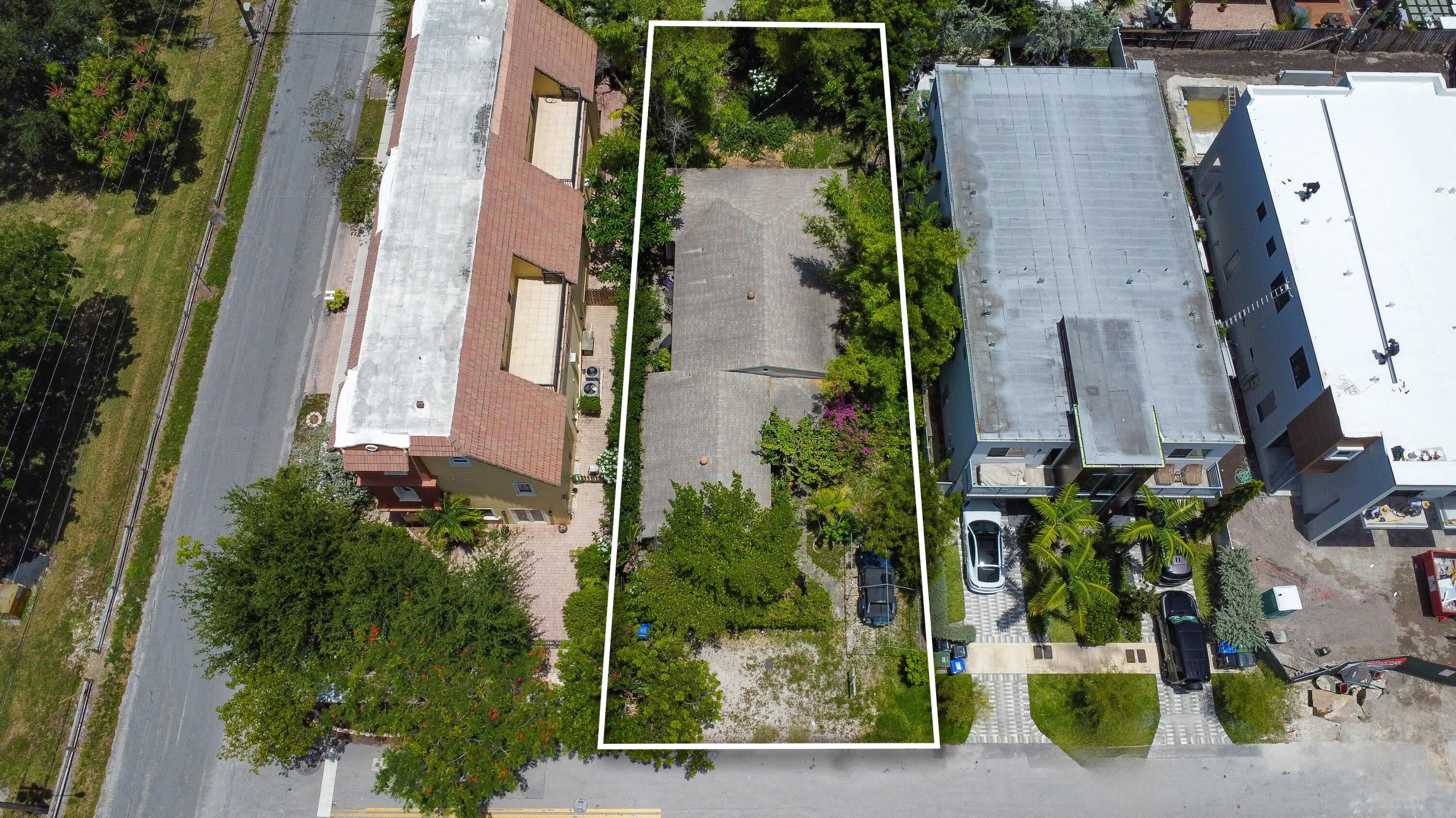 Exceptional redevelopment opportunity in the heart of Victoria Park! This 6,750 SF lot is zoned RMM-25, offering incredible potential for builders, developers, and investors seeking one of Fort Lauderdale's most desirable neighborhoods. Existing home is being sold AS-IS and the property is being marketed primarily for land value. RMM-25 zoning provides flexibility for future redevelopment, including the potential for luxury townhomes or multifamily residential (buyer to verify all permitted uses and development standards with the City of Fort Lauderdale). Ideally located just minutes from Las Olas Boulevard, Downtown Fort Lauderdale, Brightline, shopping, dining, beaches, & 95.