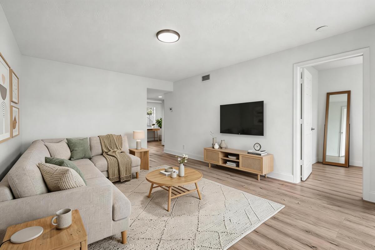 VIA DELRAY CONDOS - Residential Lease