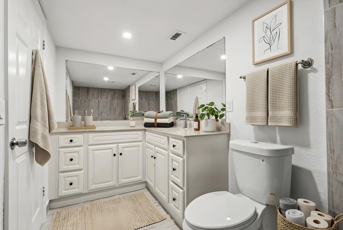 VIA DELRAY CONDOS - Residential Lease