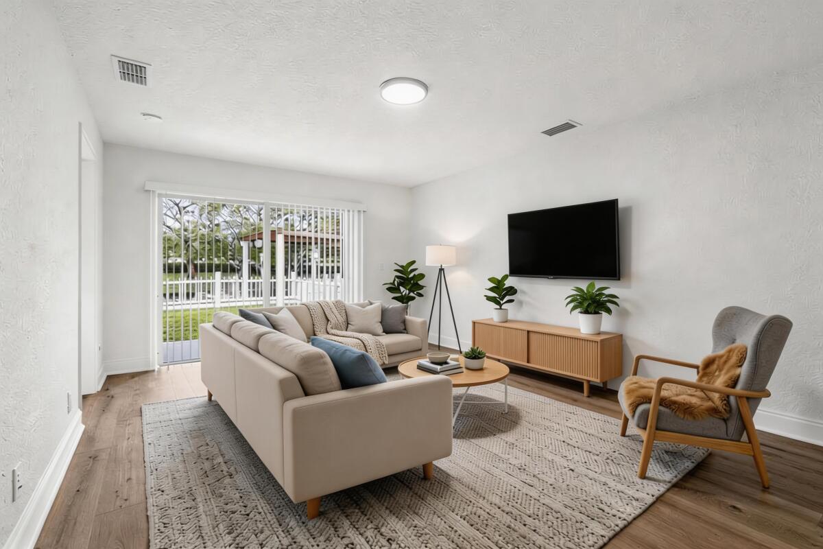 VIA DELRAY CONDOS - Residential Lease