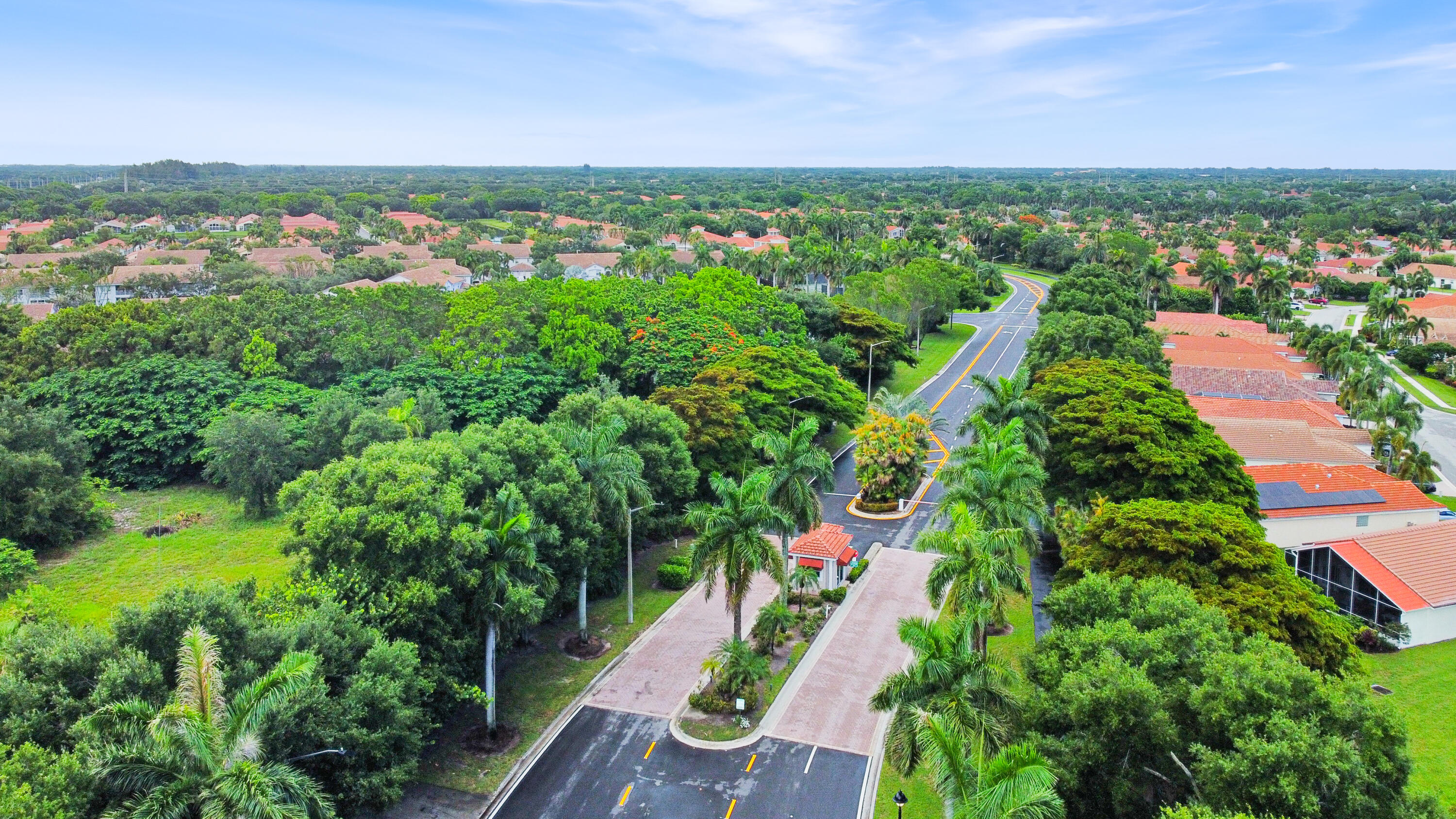 GROVE VILLAGE CONDO - Residential
