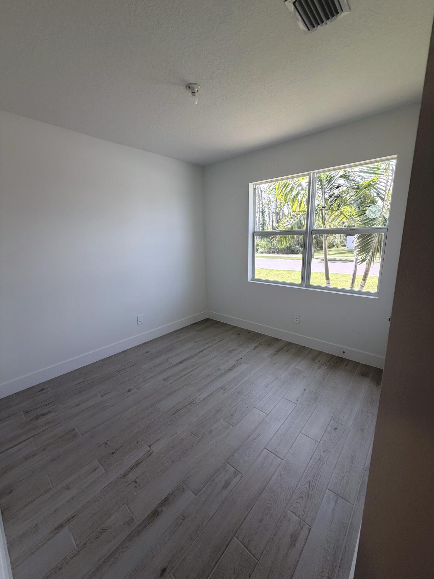 THE PRESERVE AT PARK TRACE PUD - Residential