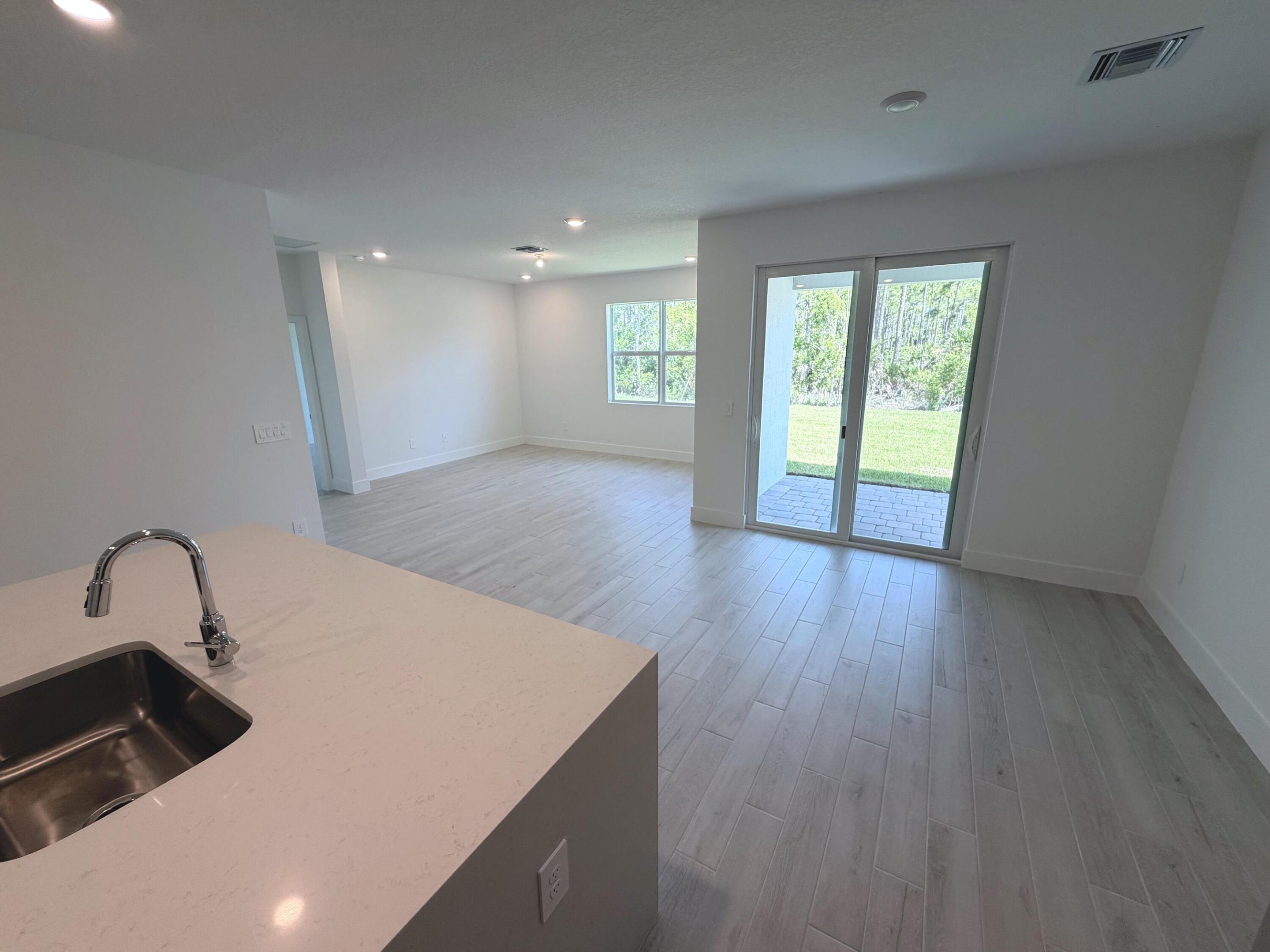 THE PRESERVE AT PARK TRACE PUD - Residential
