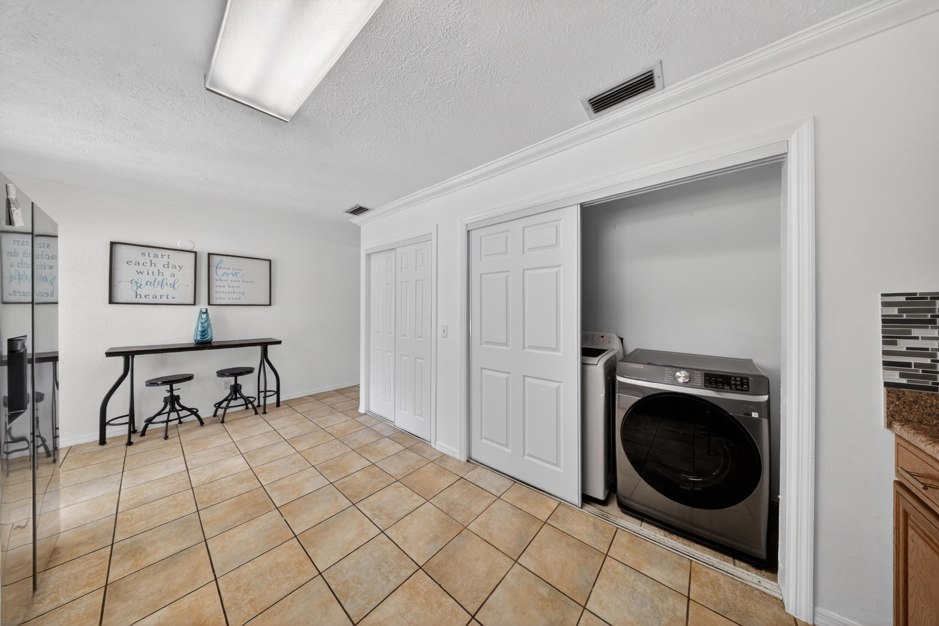 INDIAN RIVER ESTATES UNIT 2 - Residential