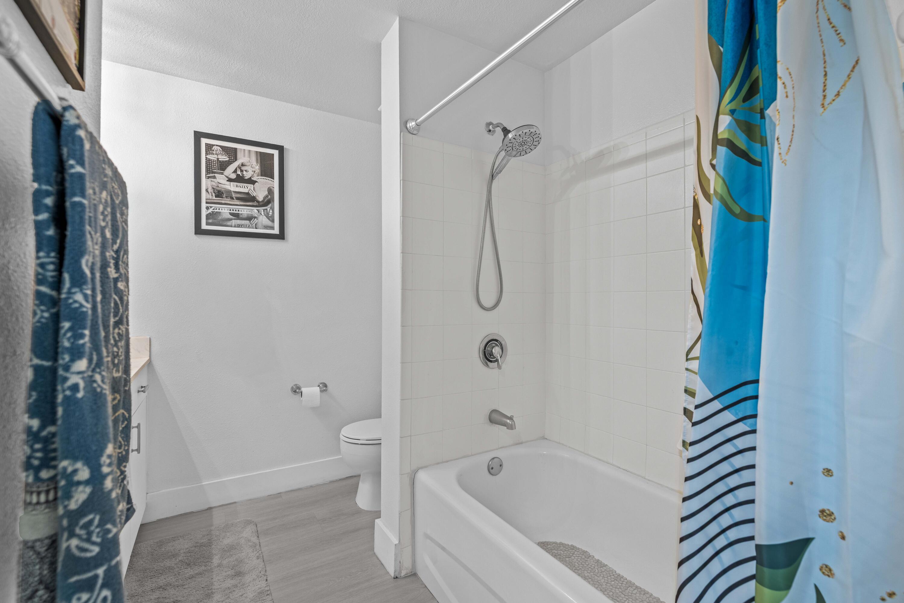 SOLE AT FORT LAUDERDALE - Residential