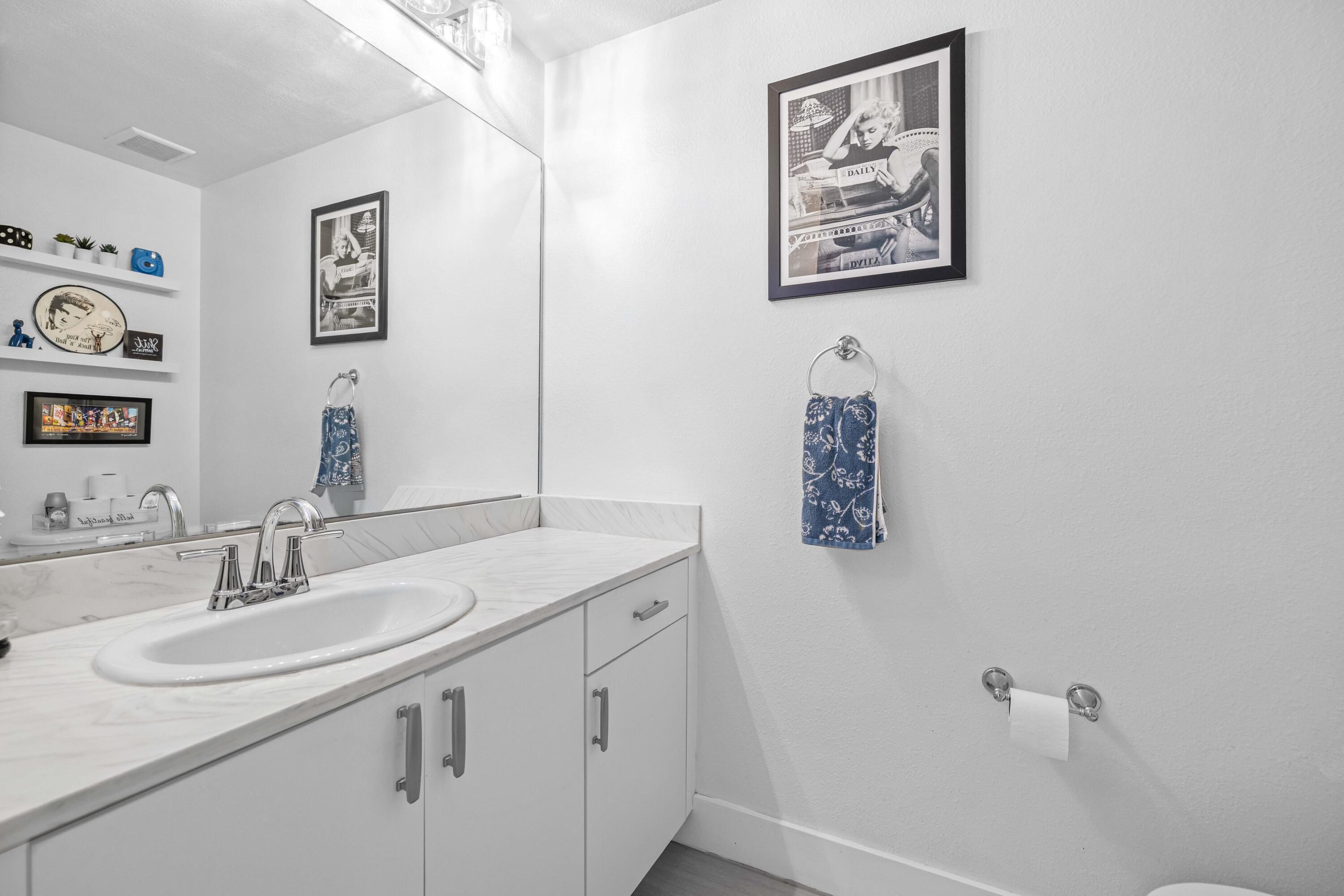 SOLE AT FORT LAUDERDALE - Residential