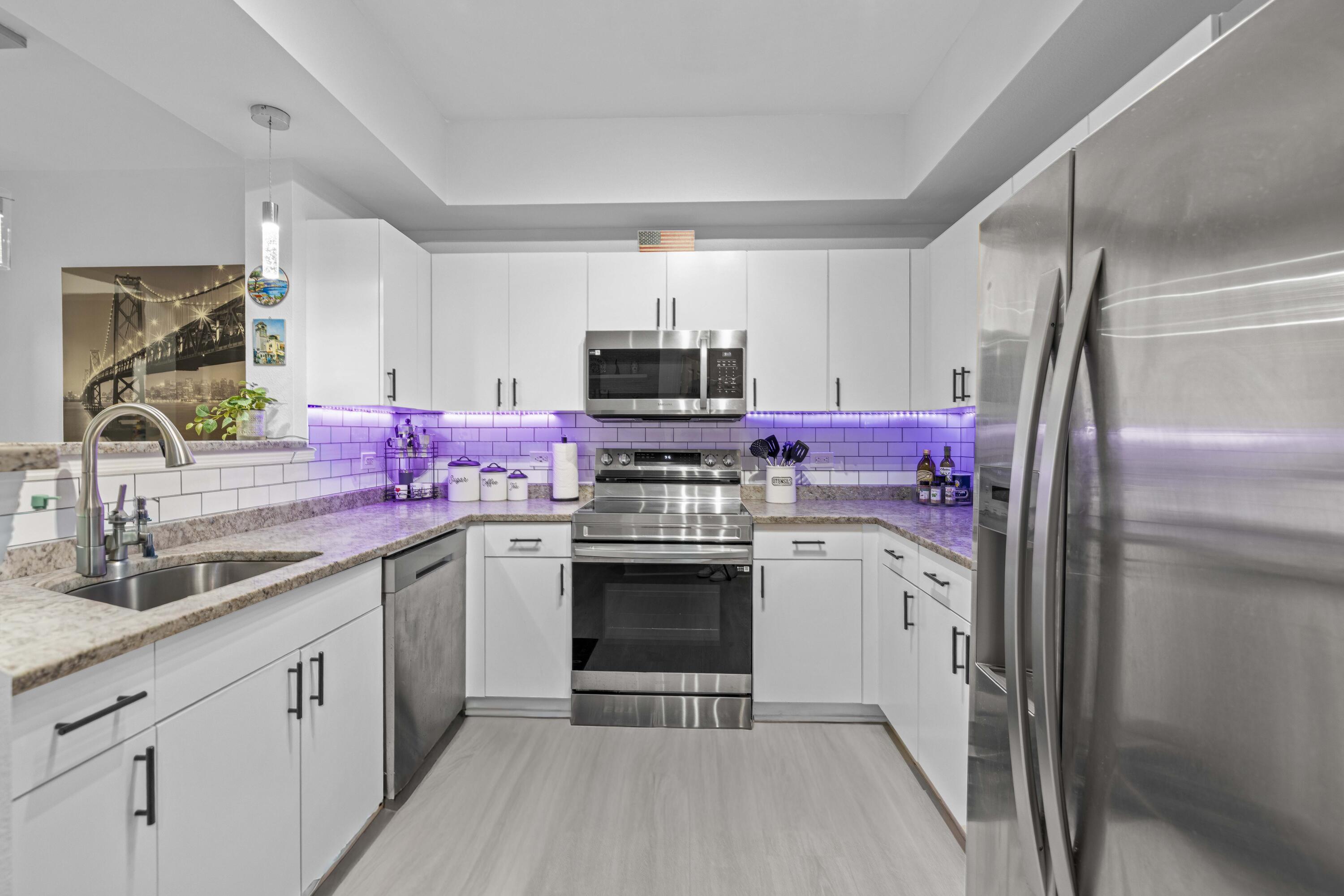SOLE AT FORT LAUDERDALE - Residential