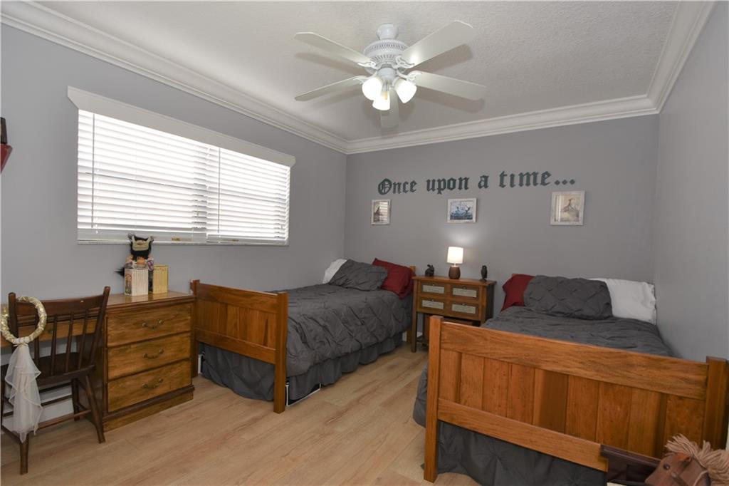 EAGLE TRACE / EAGLE POINT - Residential