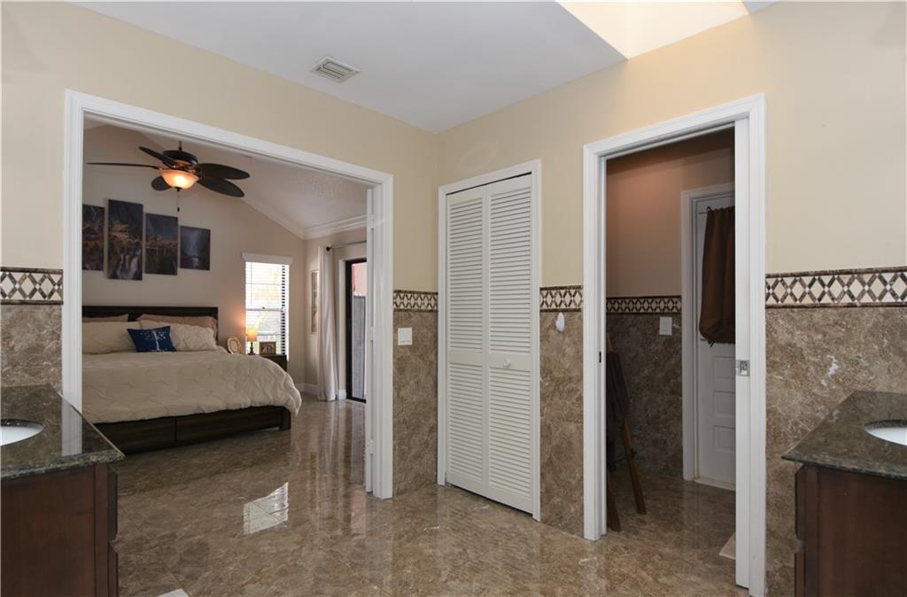 EAGLE TRACE / EAGLE POINT - Residential