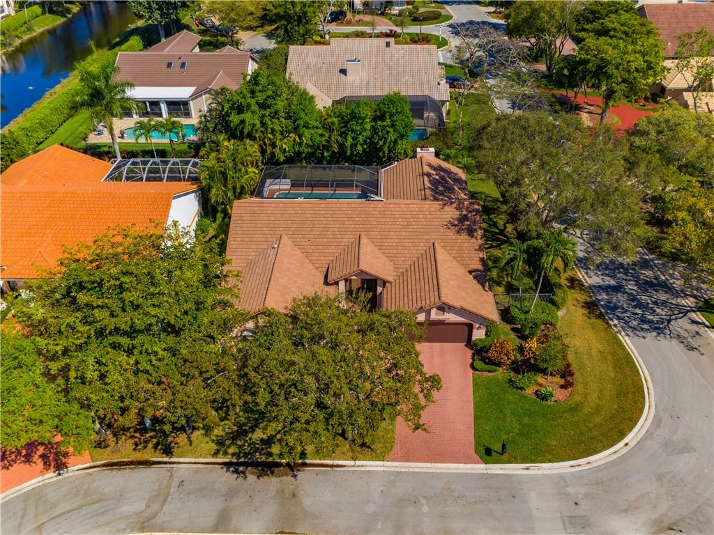 EAGLE TRACE / EAGLE POINT - Residential