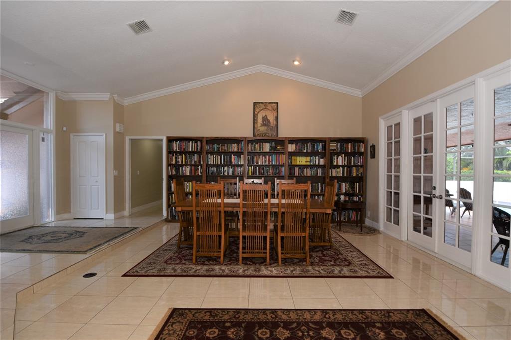 EAGLE TRACE / EAGLE POINT - Residential