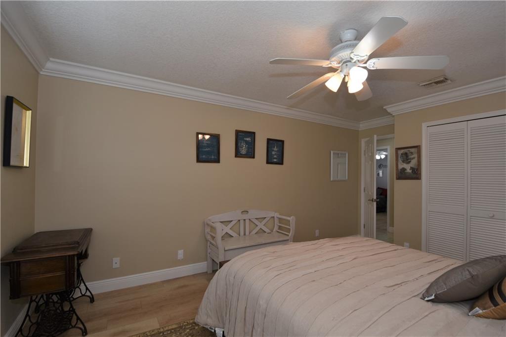EAGLE TRACE / EAGLE POINT - Residential