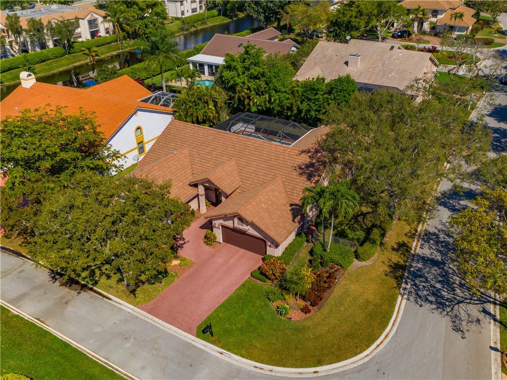 EAGLE TRACE / EAGLE POINT - Residential
