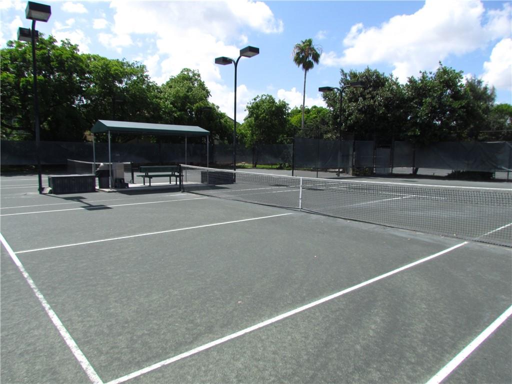 EAGLE TRACE / EAGLE POINT - Residential