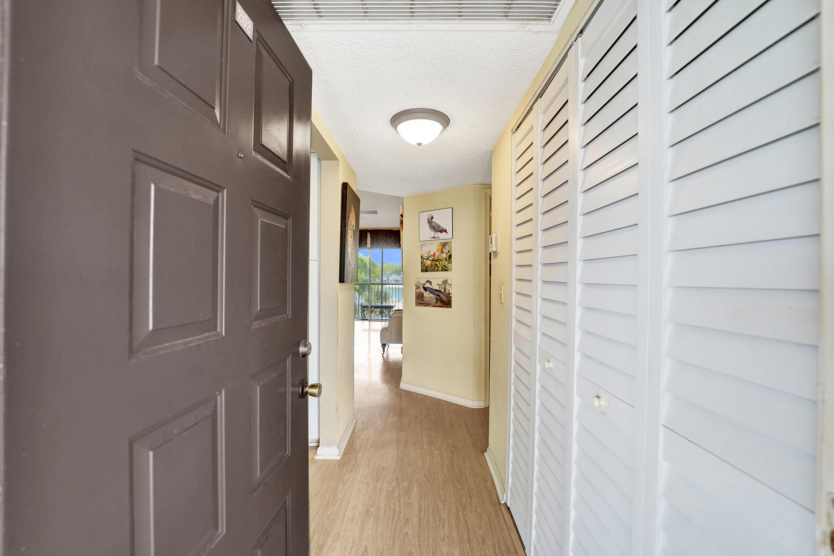 VIEWPOINTE CONDO - Residential