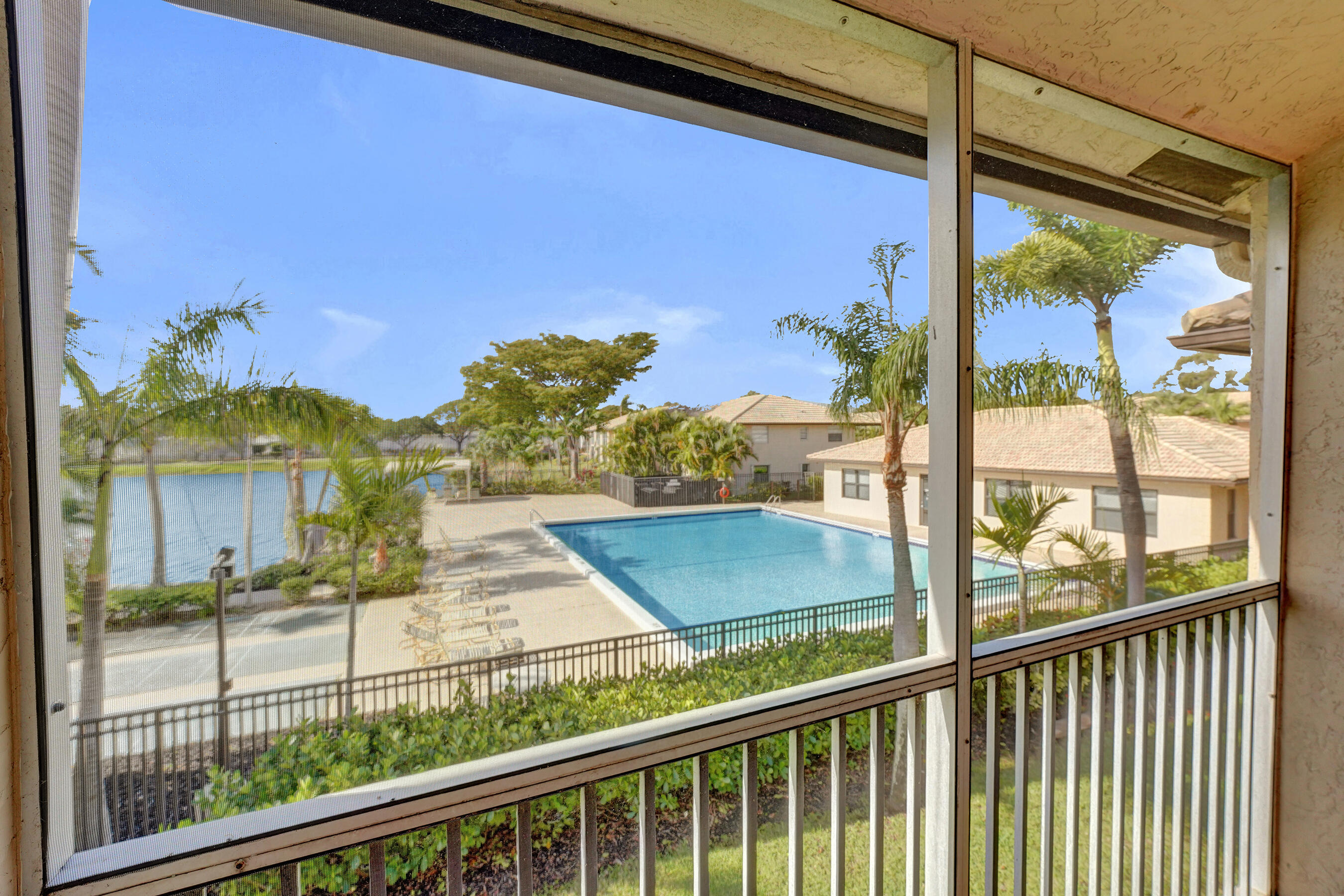 VIEWPOINTE CONDO - Residential