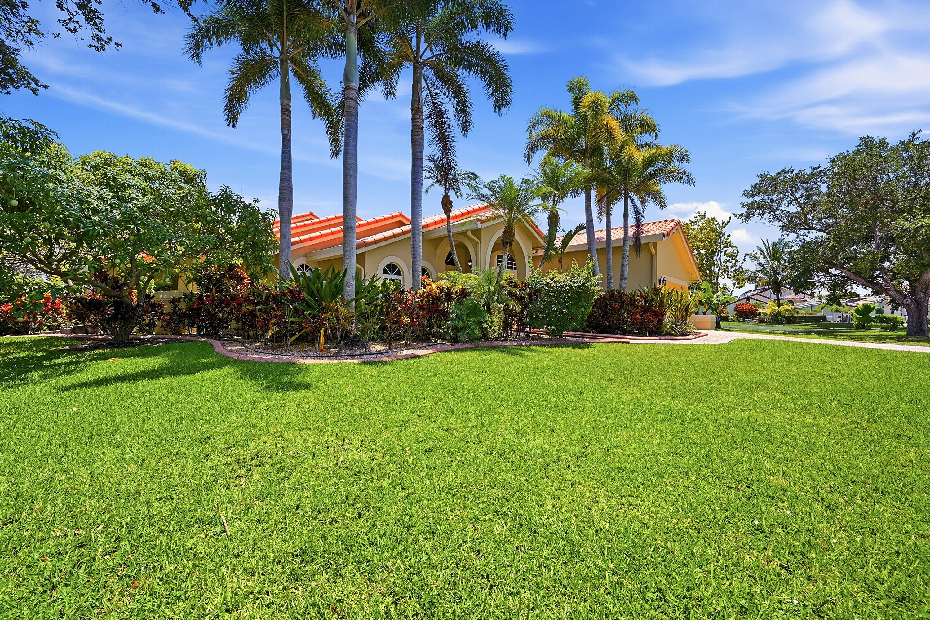 NORTH SPRINGS - Residential