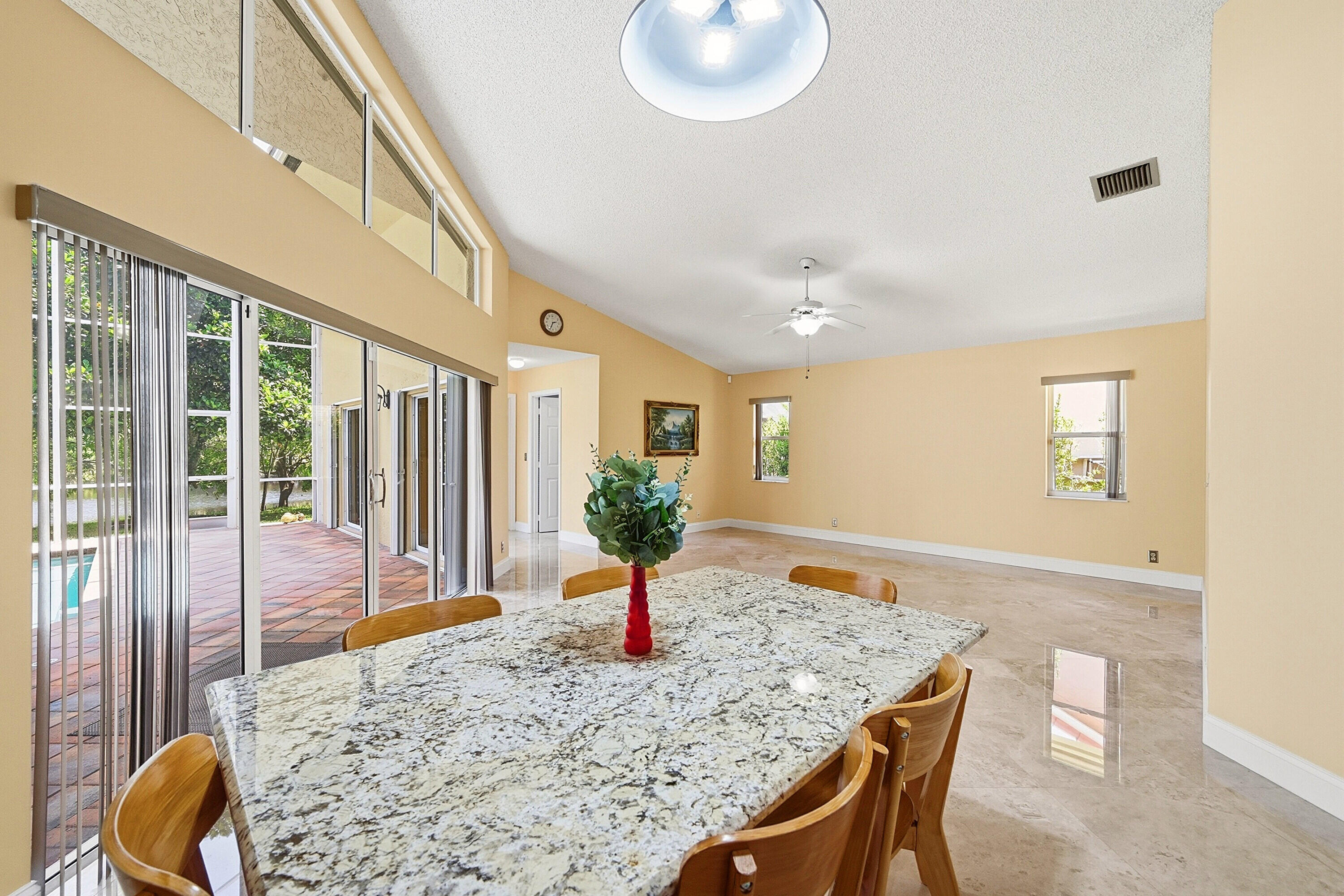 NORTH SPRINGS - Residential