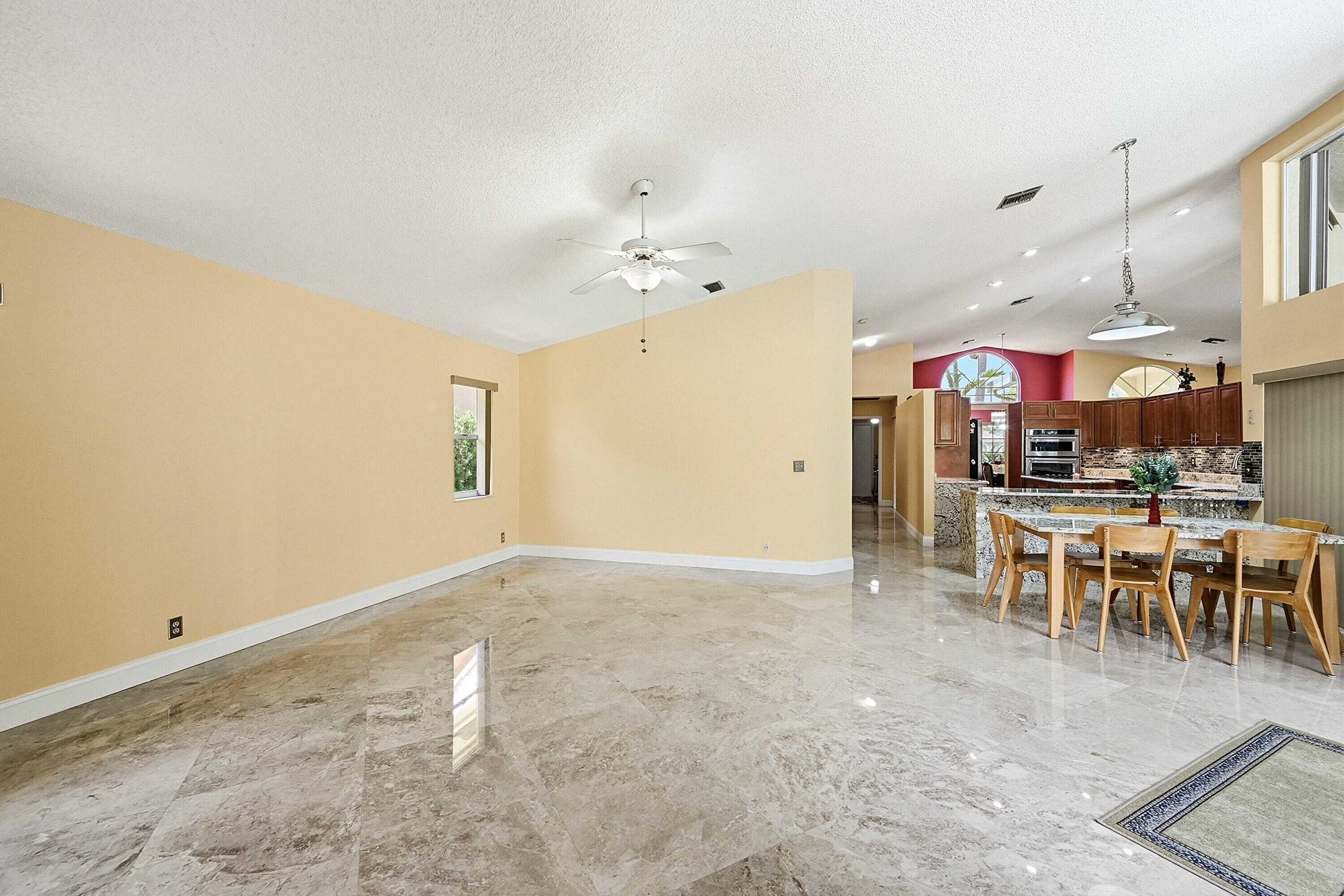 NORTH SPRINGS - Residential