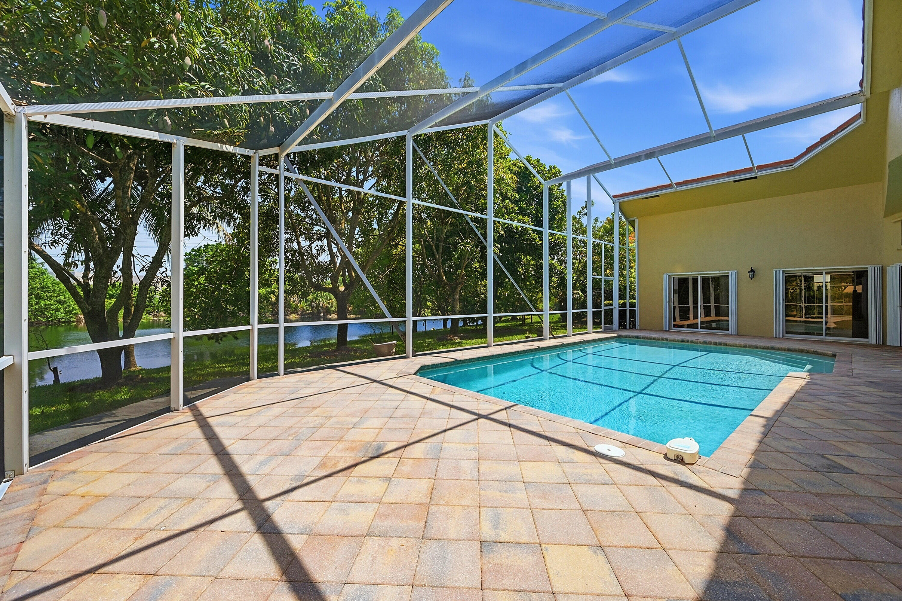 NORTH SPRINGS - Residential