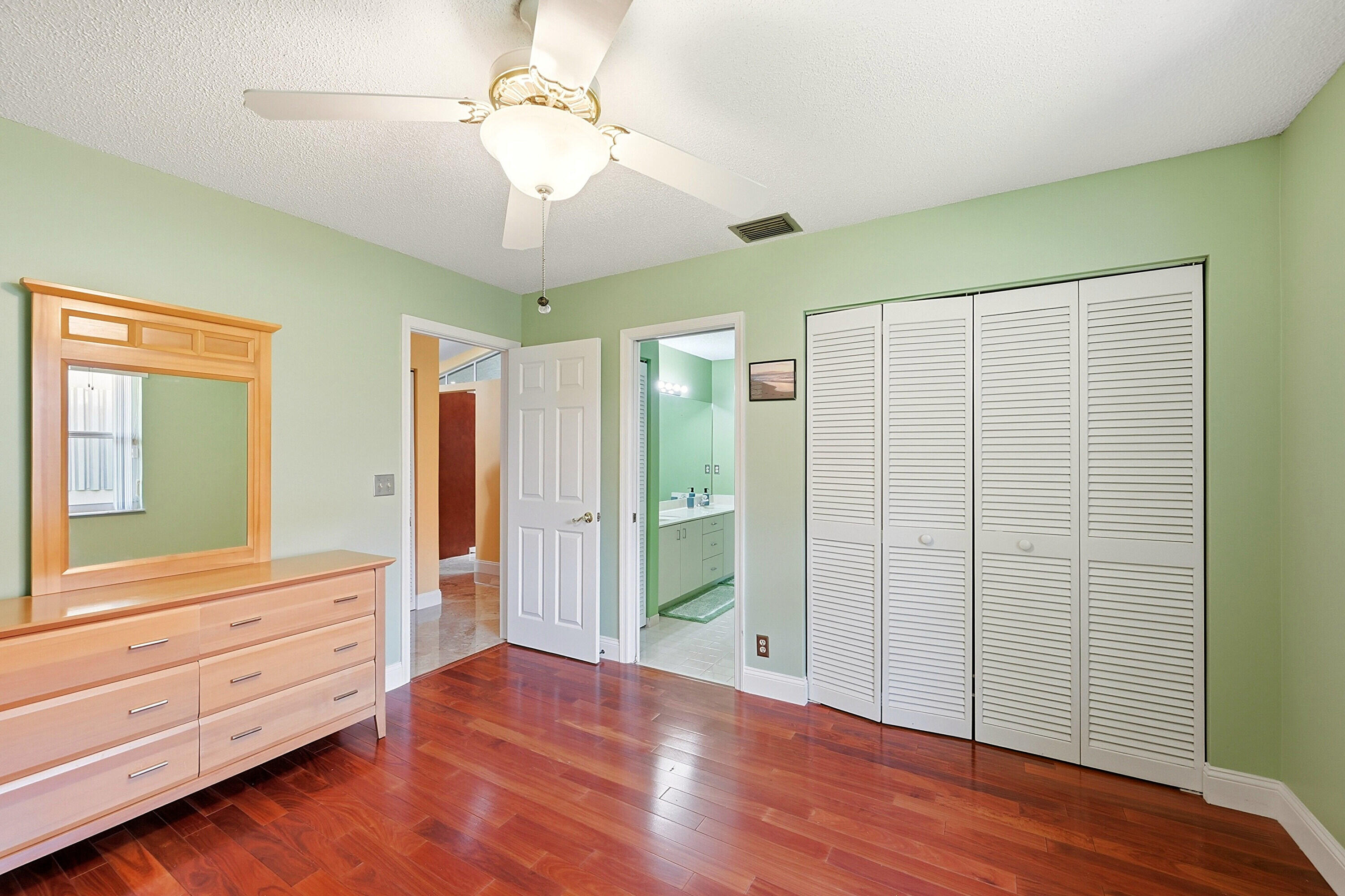 NORTH SPRINGS - Residential