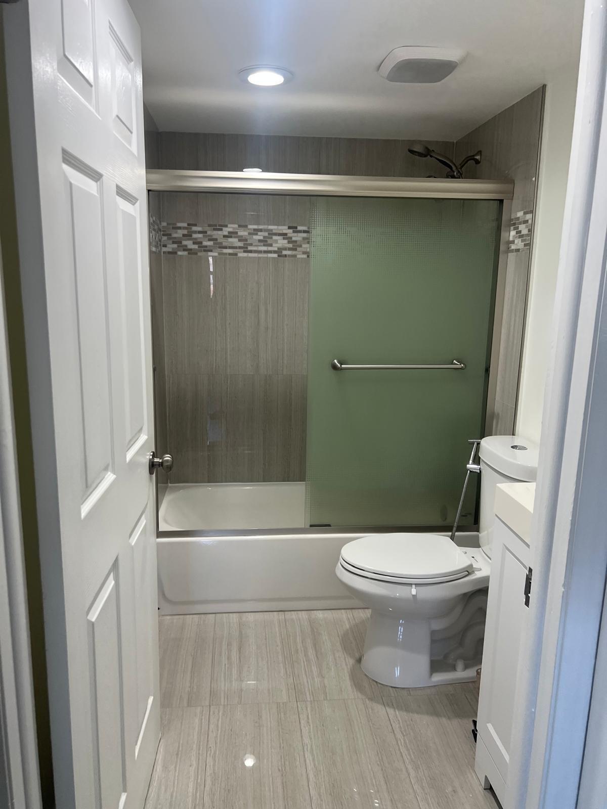 FONTAINEBLEAU GARDENS CONDO - Residential